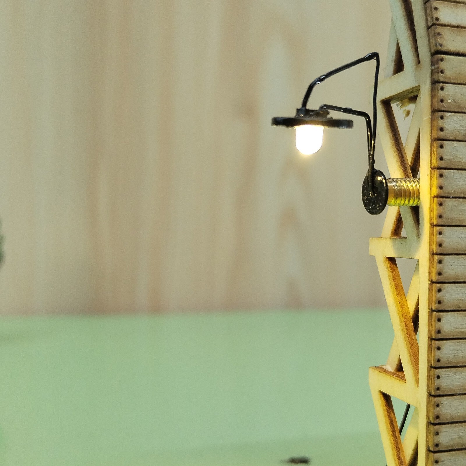 5 x OO / HO street bracket light model wall lamp posts LED building #R7NP