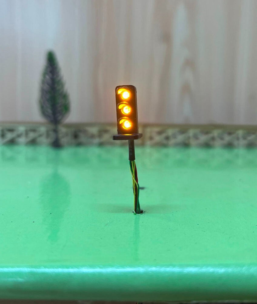 1 x HO scale railroad dwarf searchlight signal ground 3 aspects 3-colors #DS3