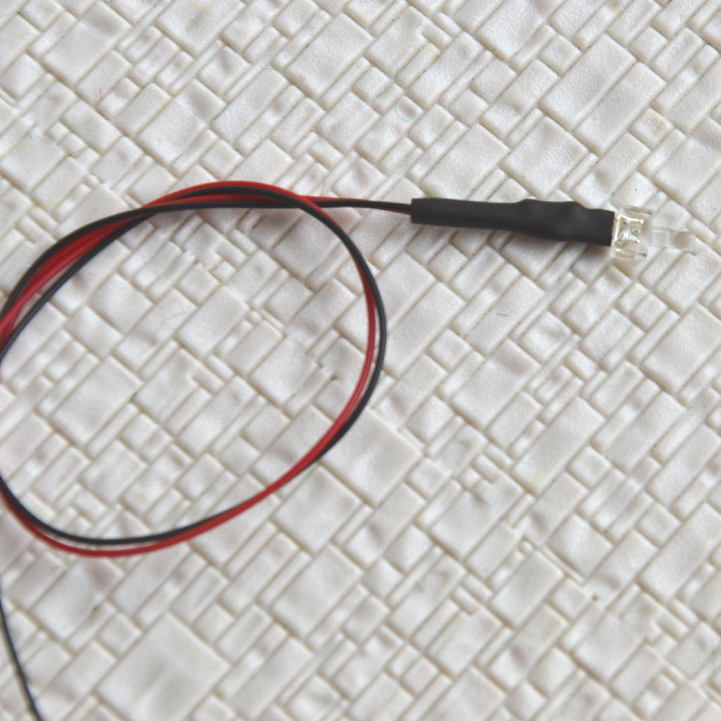 20 pcs Pre-Wired Flat Top 2mm warm white LEDs prewired resistor for 12V-16V use