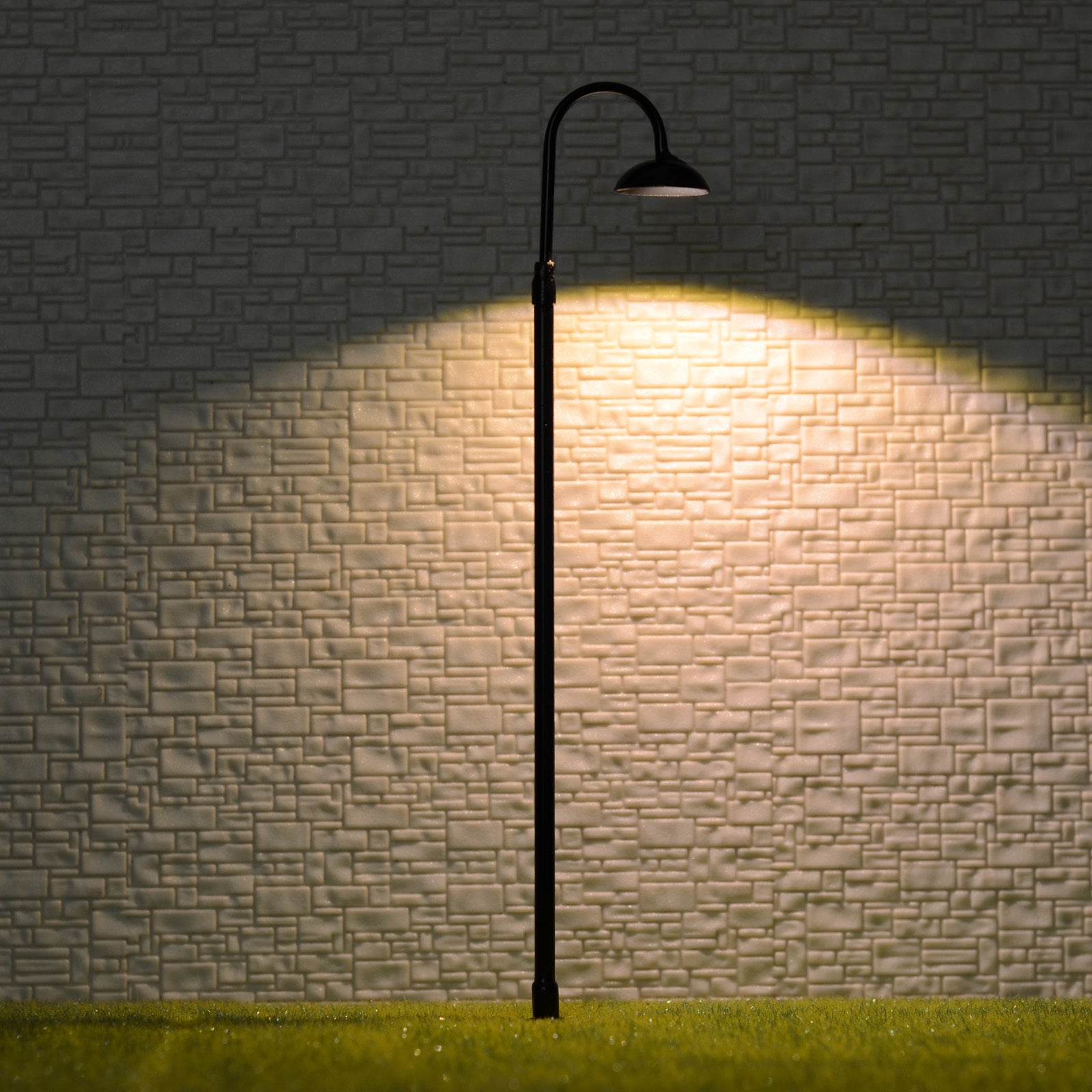 5 x O Scale LED yard light Model train Railroad street station lamp post #705BL