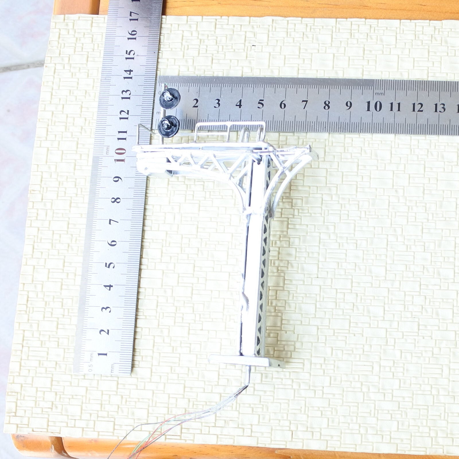 1 x HO OO block searchlight cantilever signal bridge bi-colors 1 track metal T22