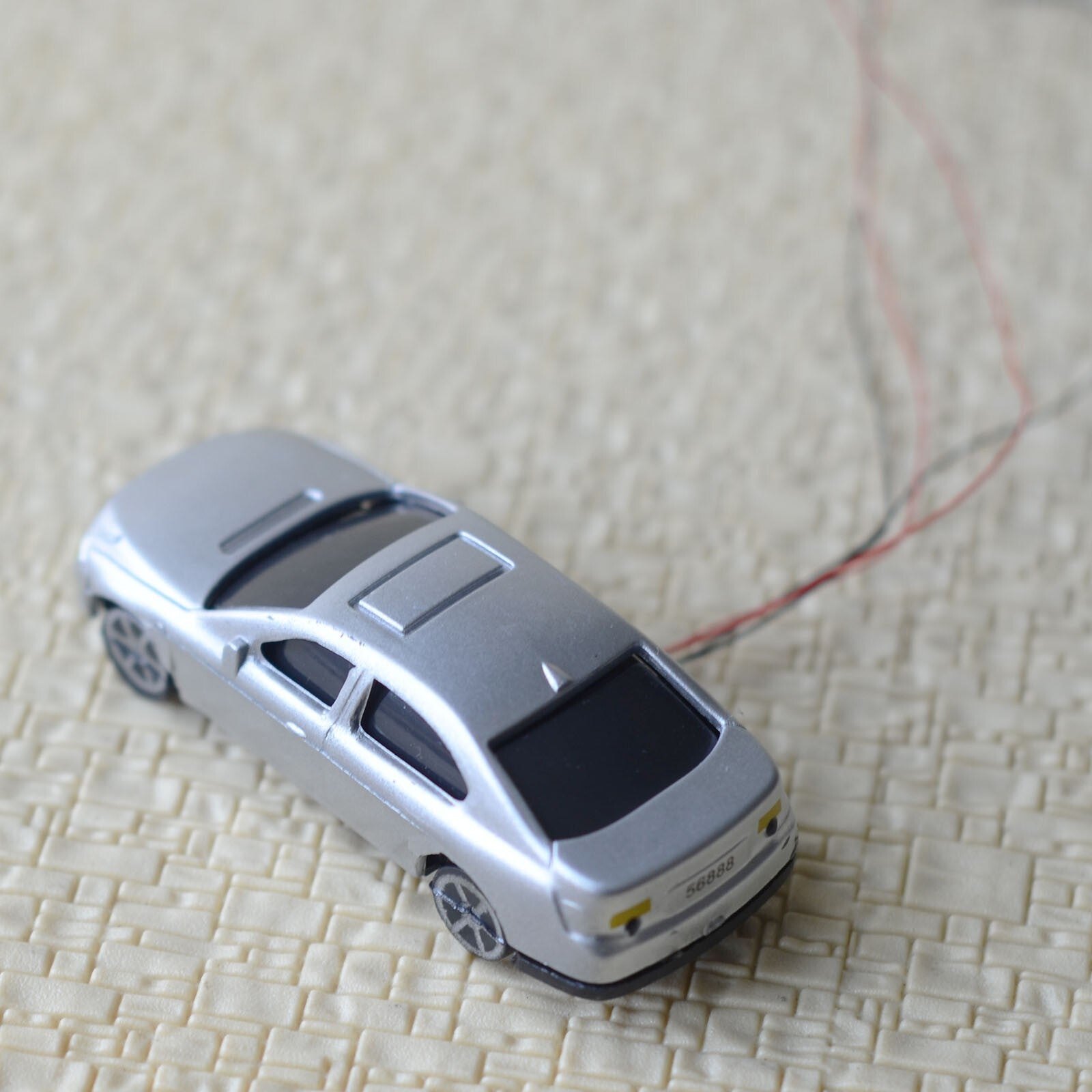 6 x OO Scale 1:76 model lighted right left turning cars day use 12V LED made #D