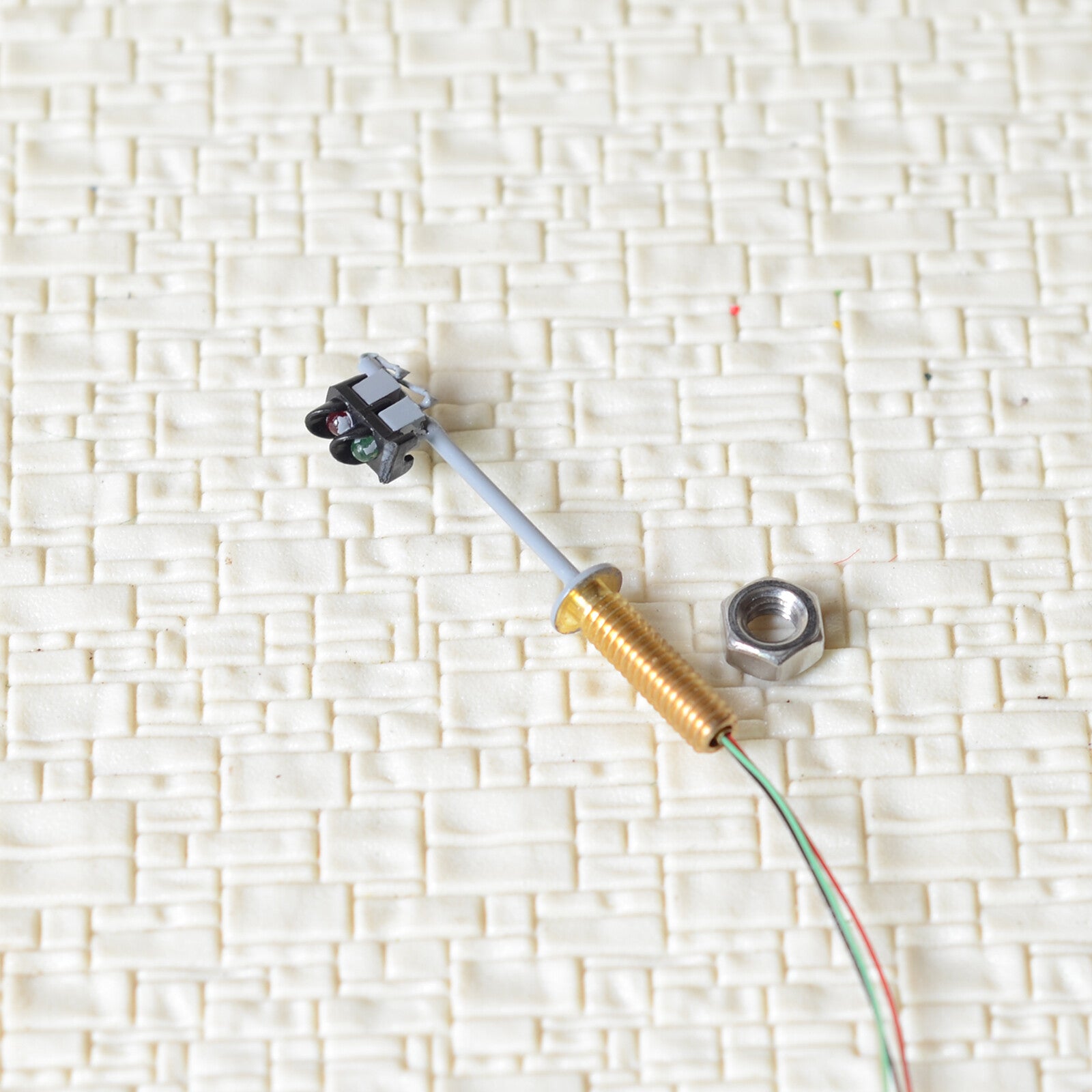 2 x traffic signal light N scale model railroad crossing walk pedestrian #GR2N