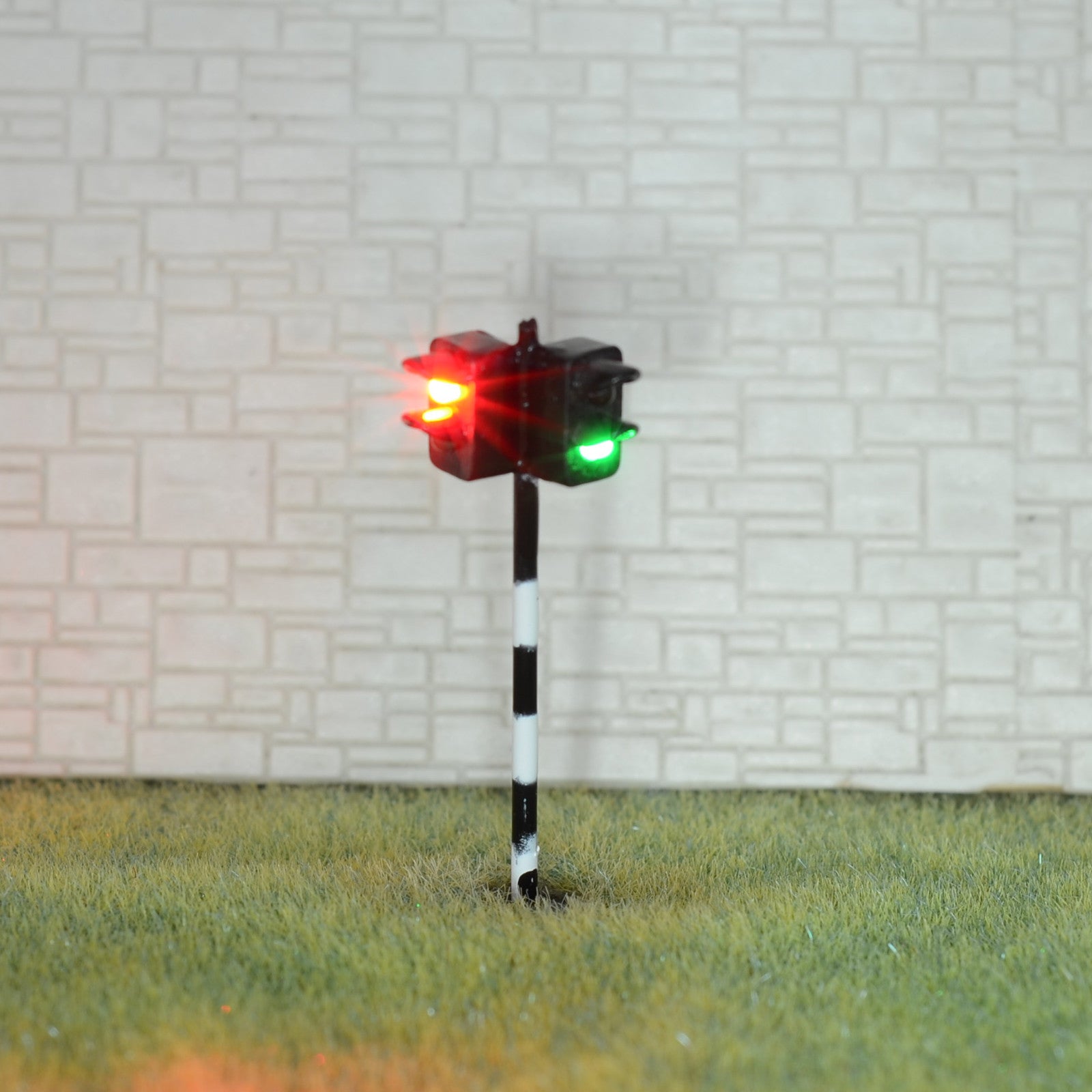 2 x traffic signal HO OO model railroad crossing walk LED pedestrian light #ZB22