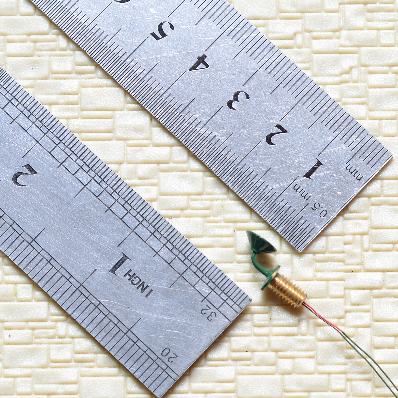 5 x OO / HO scale street bracket light model wall lamp posts LED building #R21BG