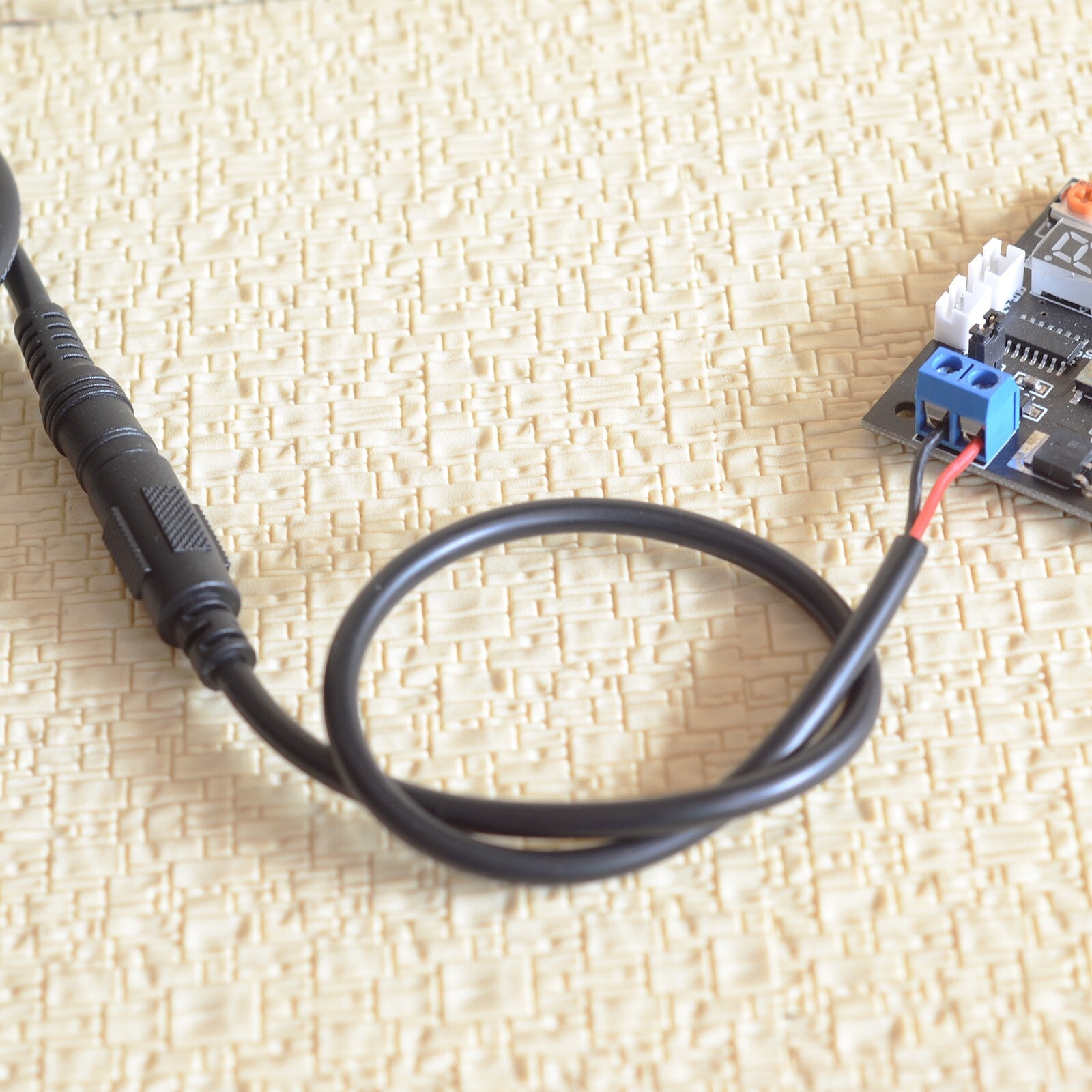 1 x DC 12V FEMALE POWER CONNECTOR with cable wire 5.5mm x 2.1mm for transformer