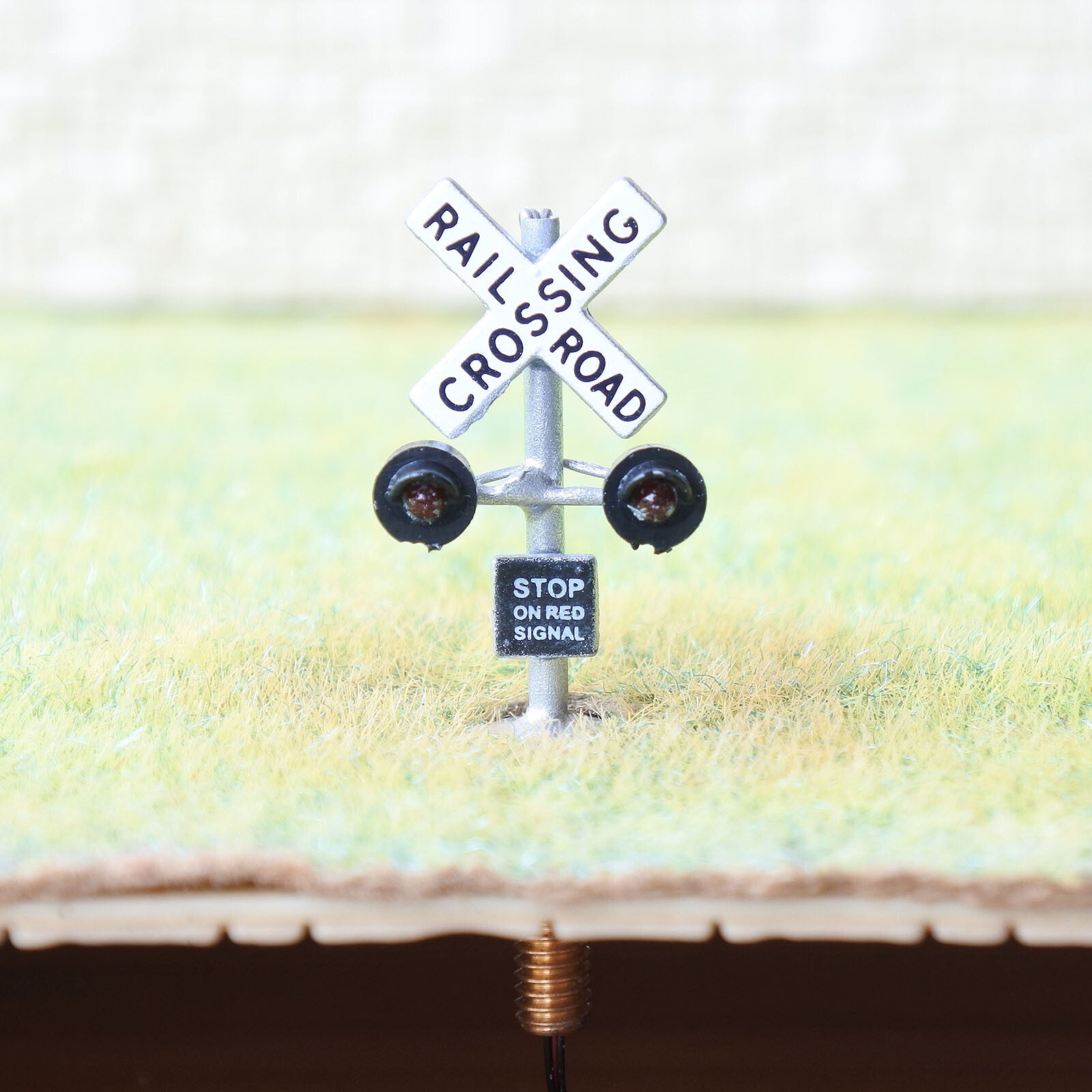 1 x N scale railroad crossing signals lights LED made 2 target faces silver
