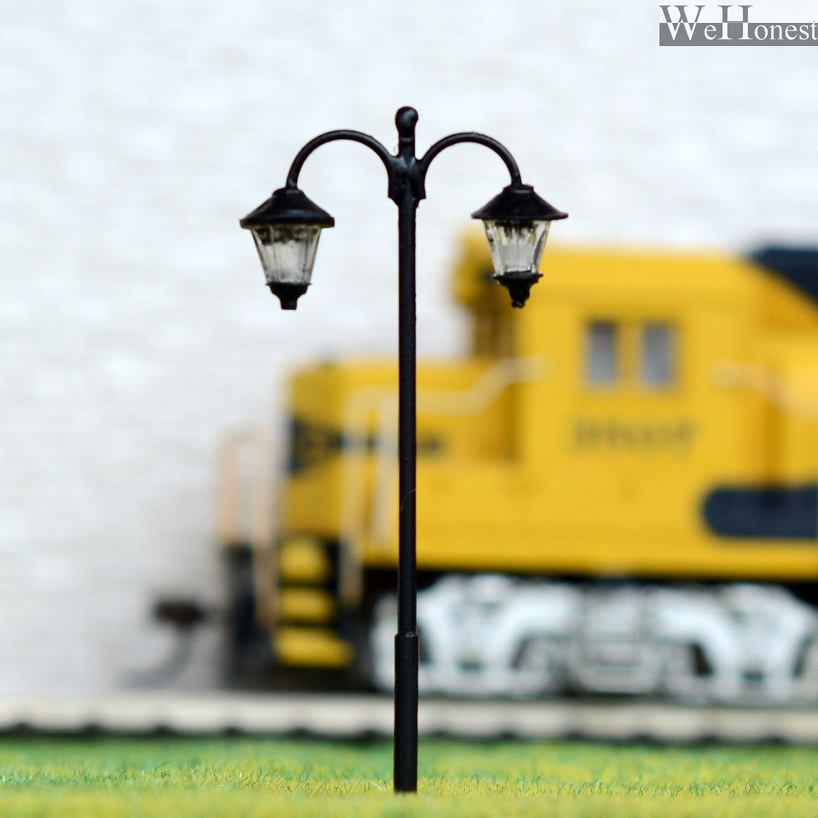 10 pcs HO scale Lamppost cold LED Street Light no hot/melt Long life Lamp #1713