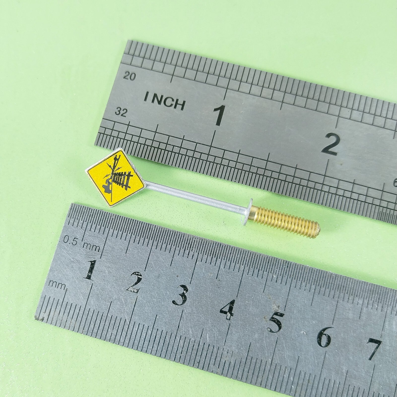 2 x HO scale railroad warning sign Caution Track sign trackside traffic sign #CT