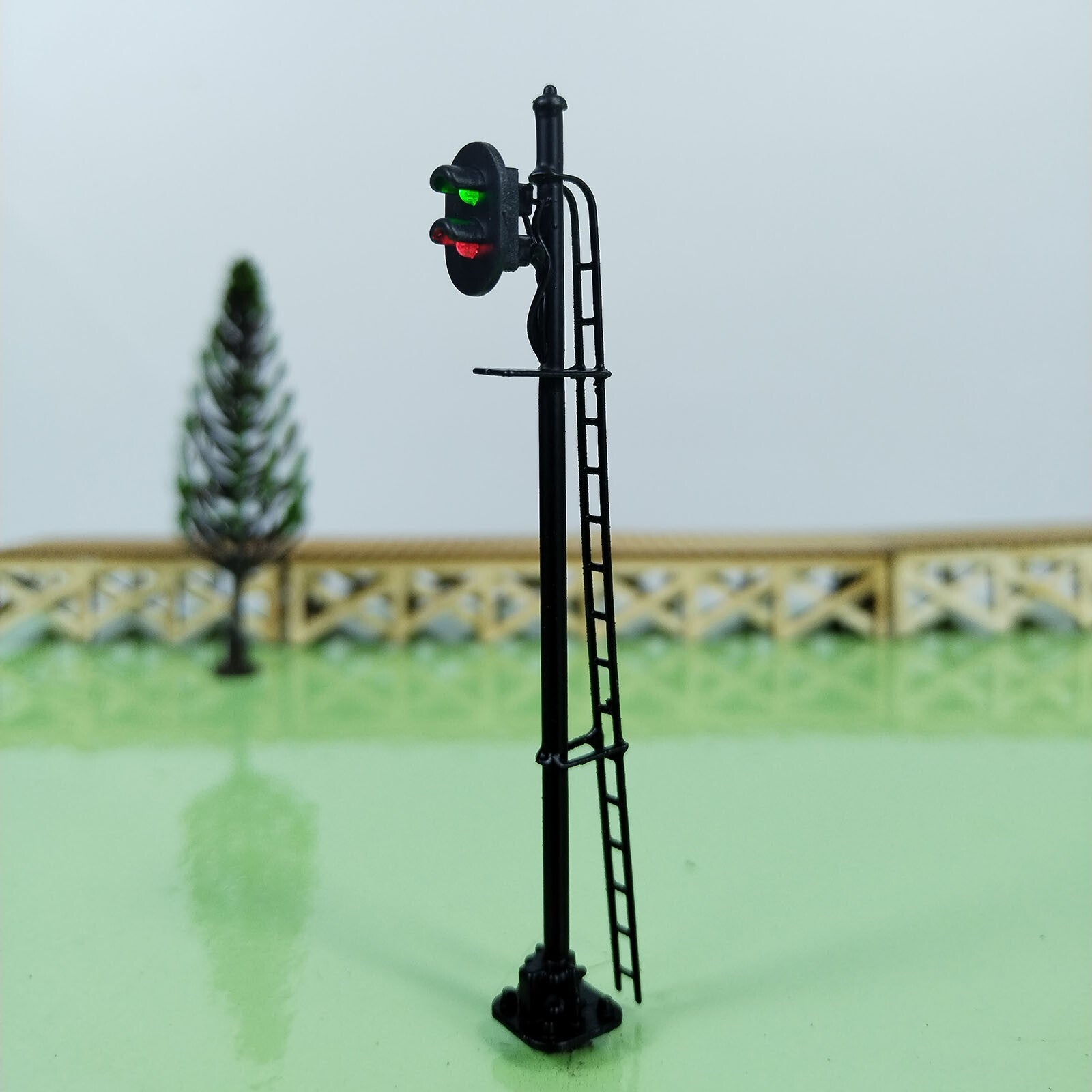 1 x HO scale model railroad 2 aspects block signal LED green/red light #K02SgBK