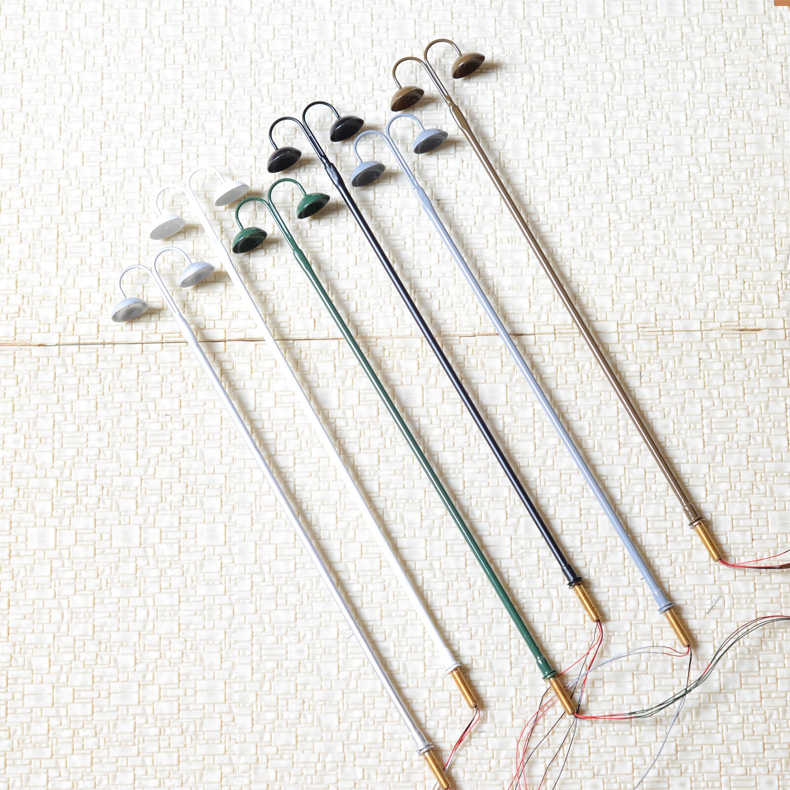 4 x O Scale LED yard light Model train Railroad street station lamp post #702BL