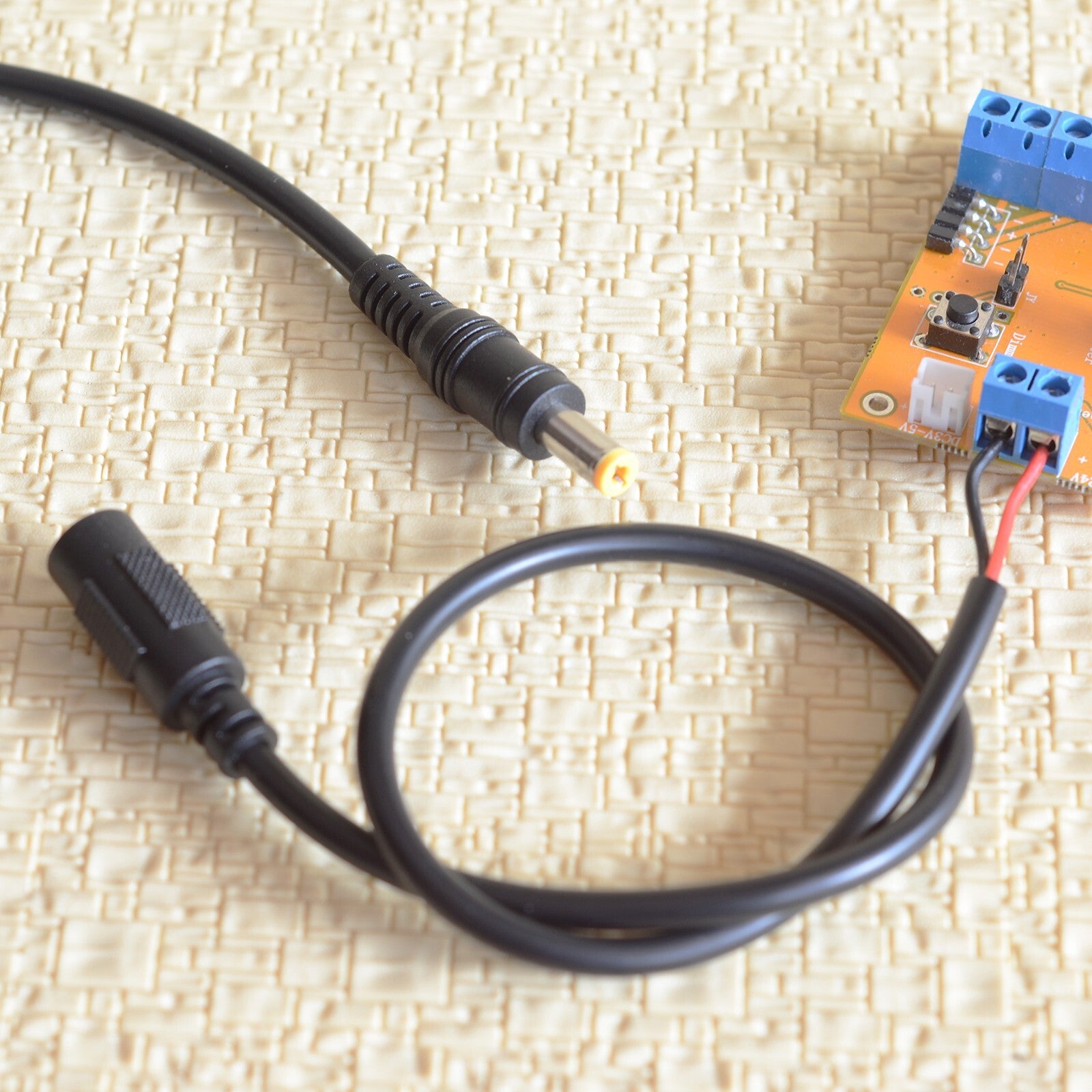 1 x DC 12V FEMALE POWER CONNECTOR with cable wire 5.5mm x 2.1mm for transformer