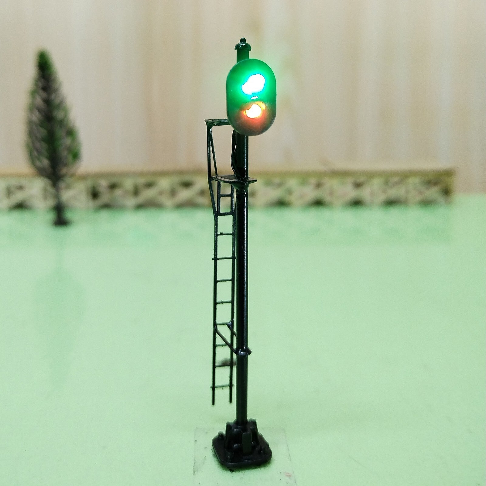 1 x HO scale model railroad 2 aspects block signal LED green/red light #K02Ky