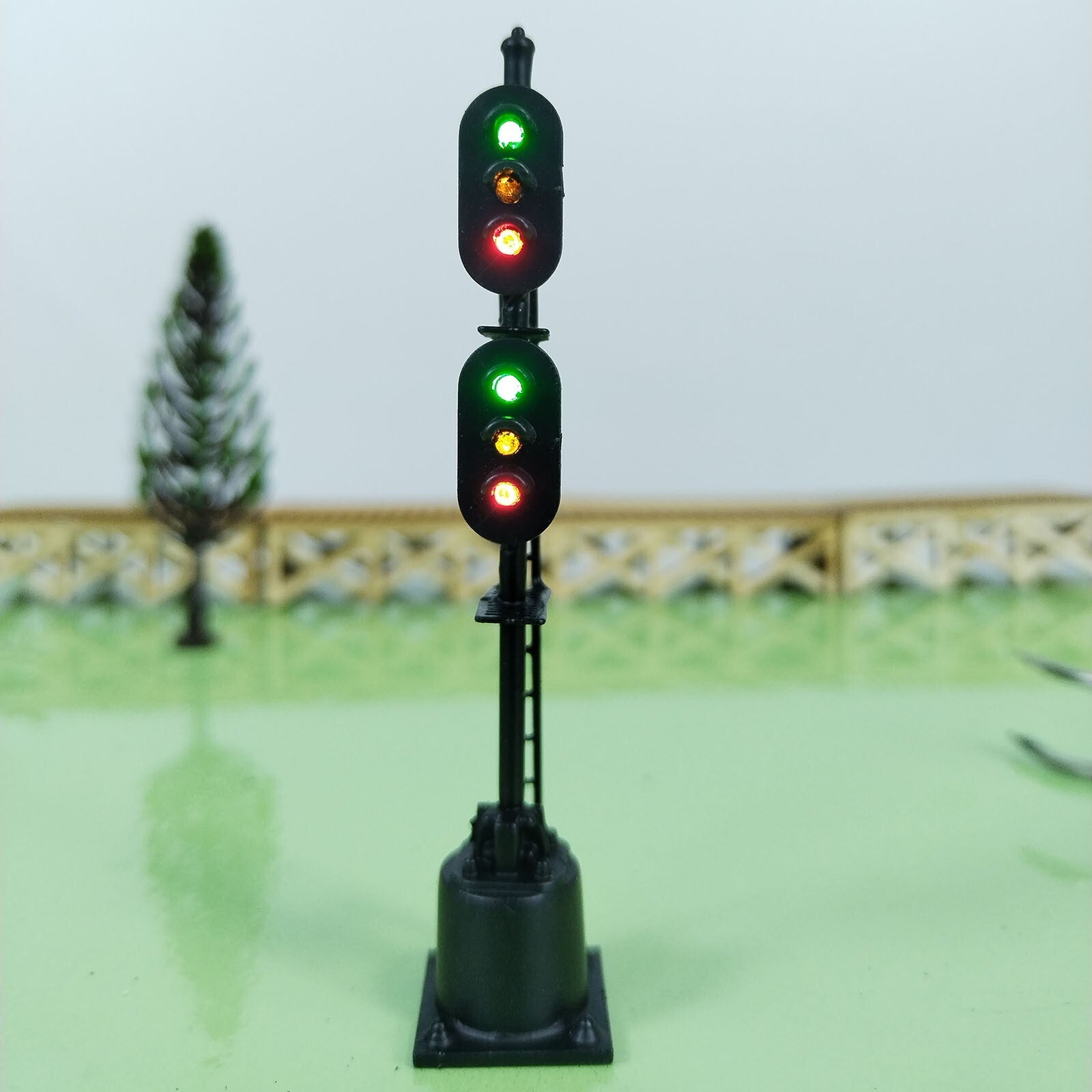 1 x HO scale model railroad 2 heads 3 + 3 aspects block signal LED made #K33SpBK
