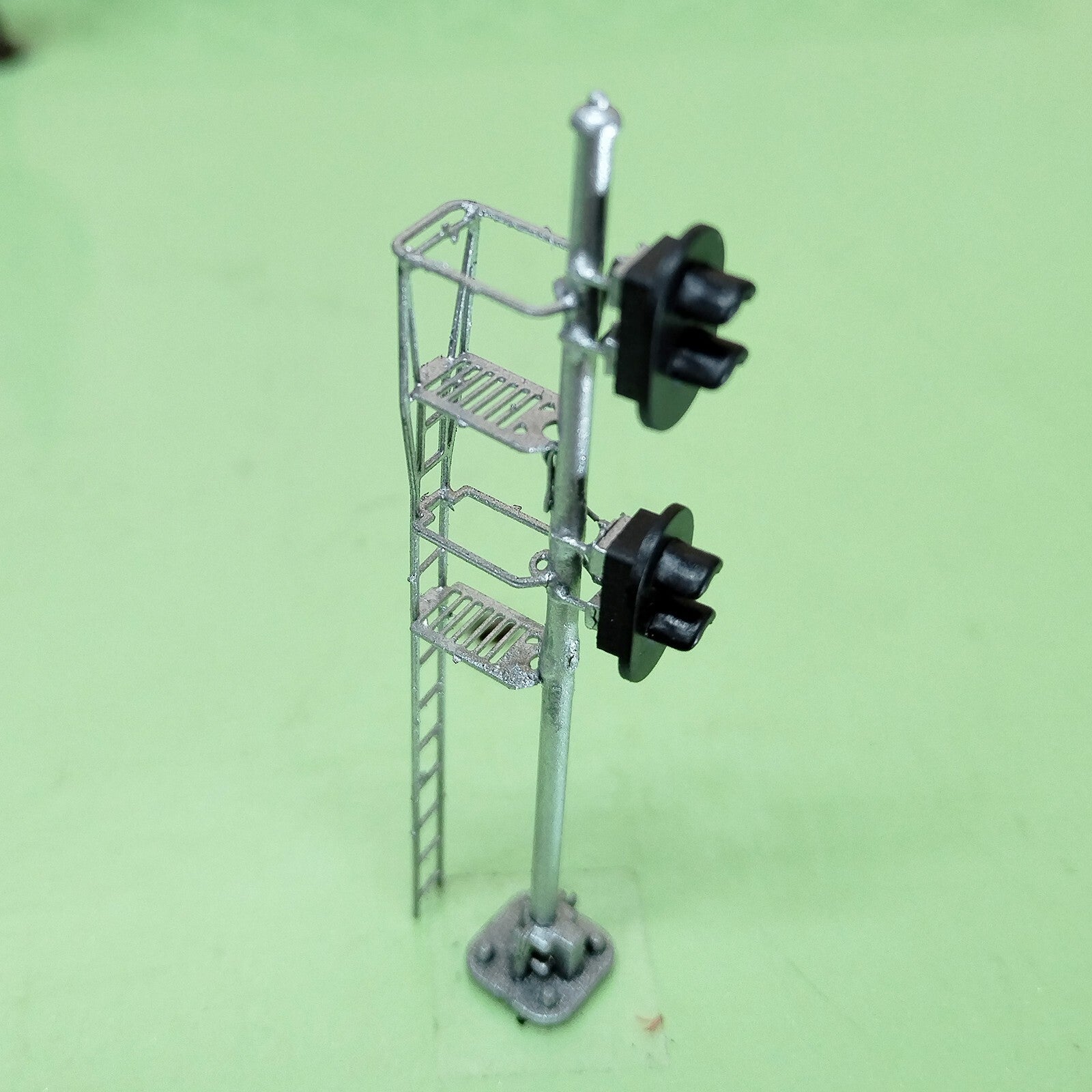 1 x HO scale model railroad 2 heads block signal LED made Green/Red light #K22Ky