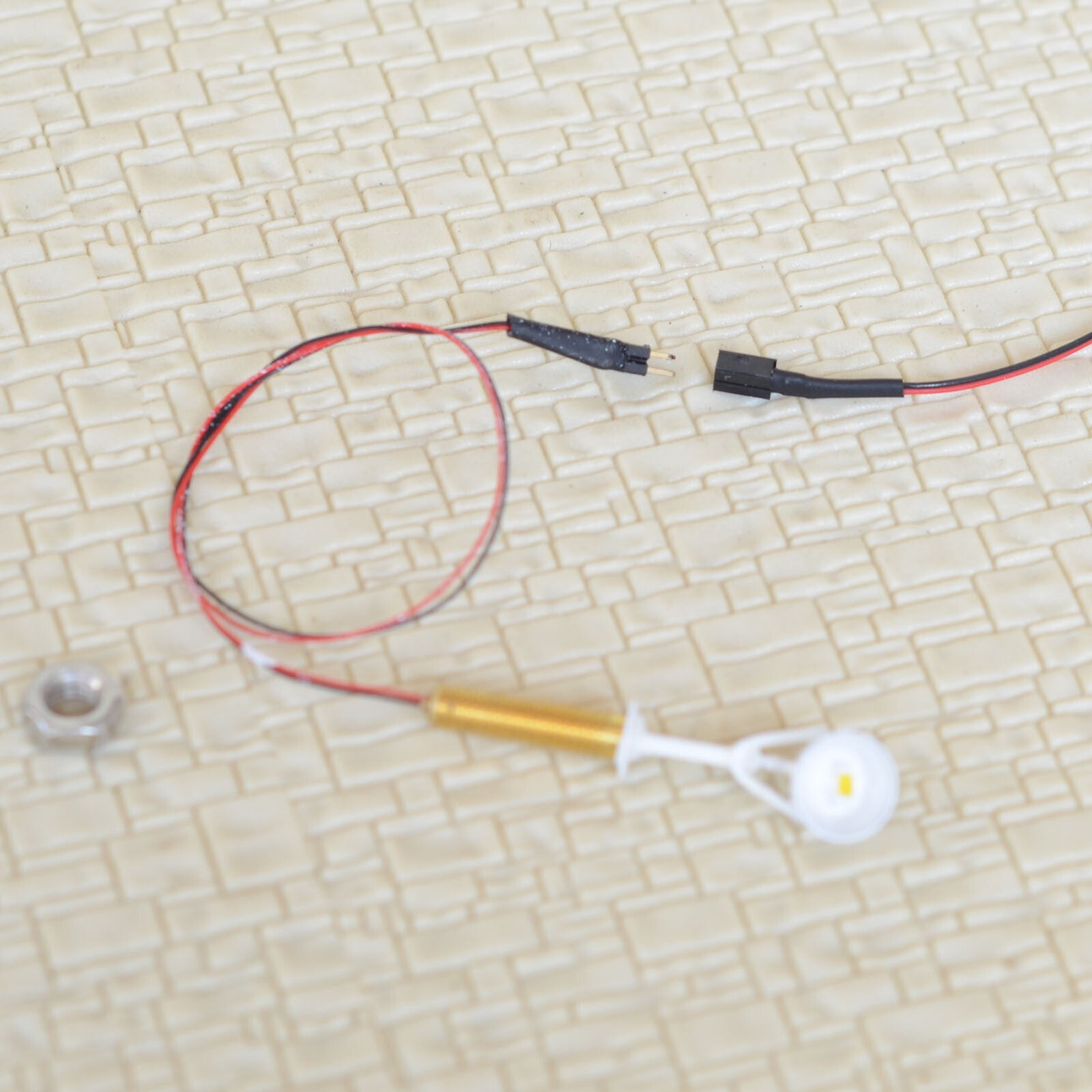 5 x OO / HO scale LED spotlight model limelight projector street Lamp post #6WH