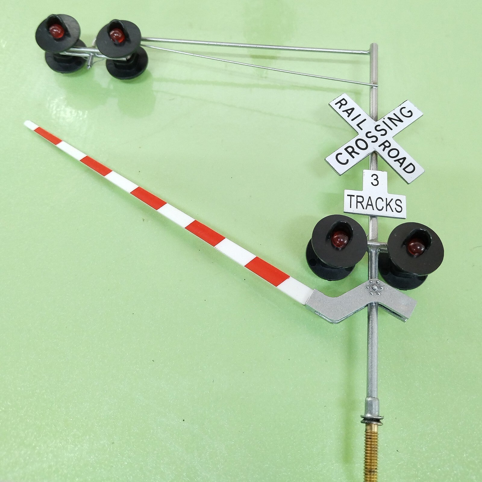 1 x O scale model railroad cantilever grade crossing signal arm gate #48C06DG