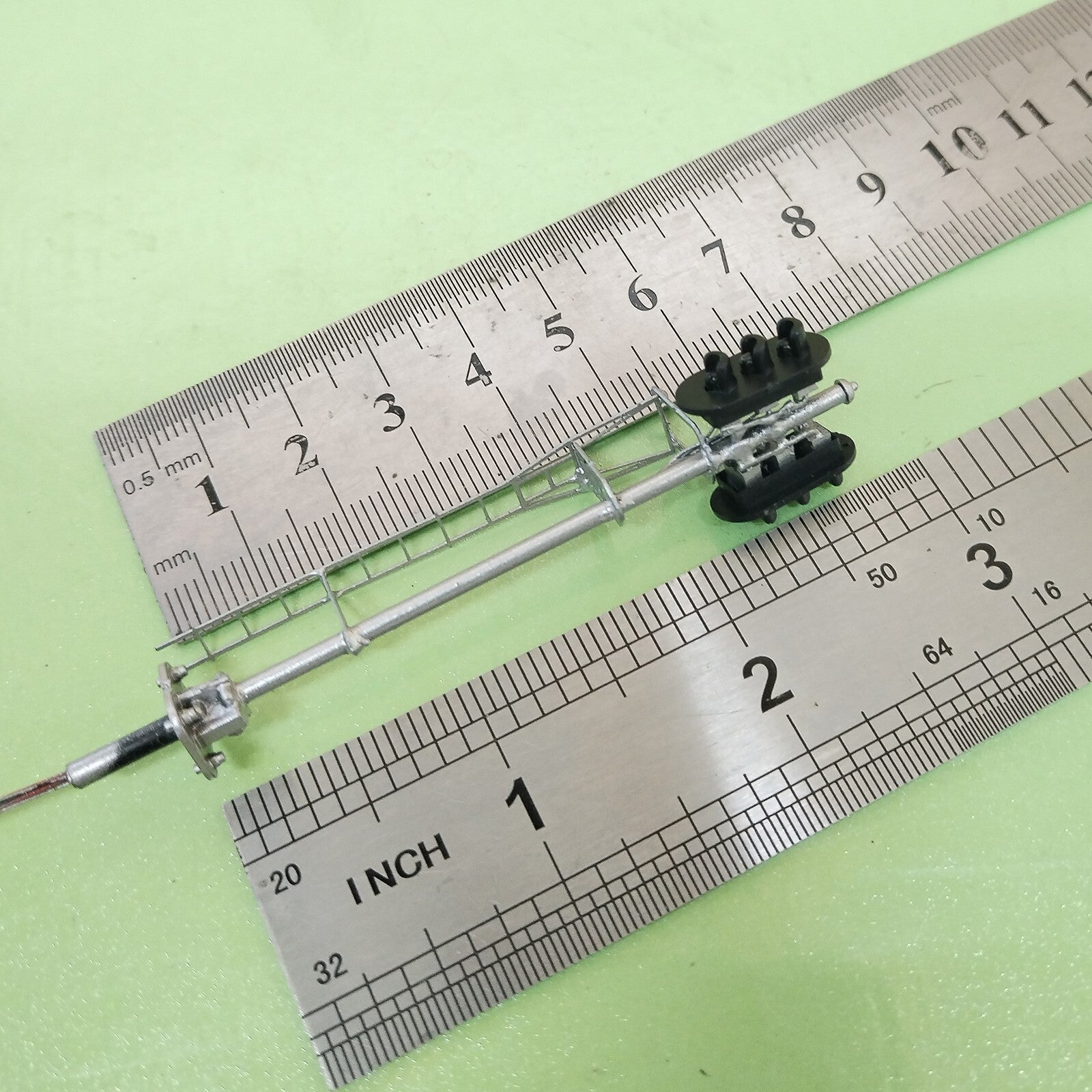 1 x HO scale model railroad 3 colors block signal 2 opposite directions #BS2HOD