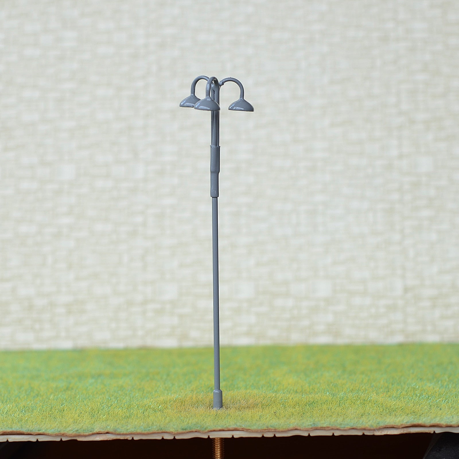 5 x OO / HO scale LED street light Model Train Railroad path lamp post #703GR