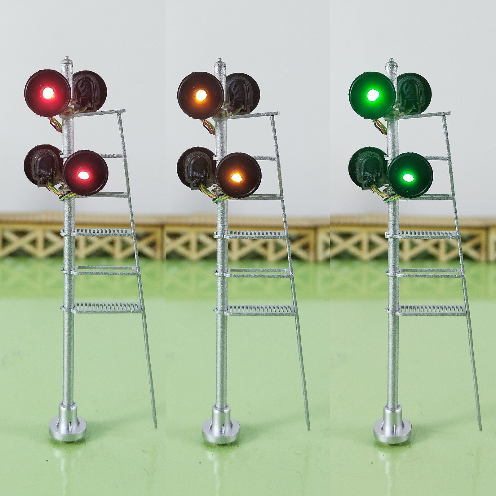 1 x HO scale model 4 head searchlight offset Distant / Intermediate signal #4AF