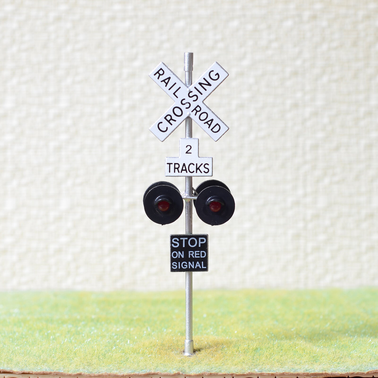 1 x O scale railroad grade crossing signals LED made 4 target faces black #2SL4