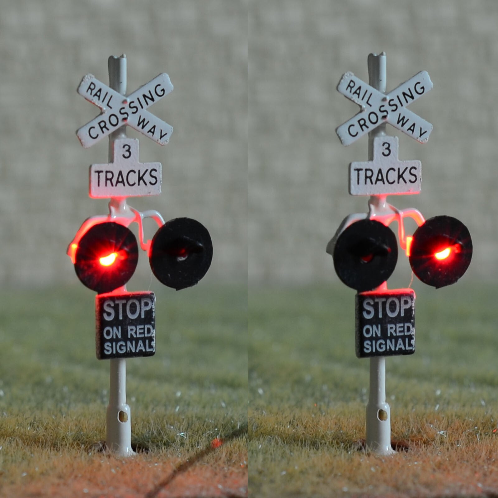 1 x HO scale railway grade crossing signal 3 tracks LED made 2 target face #3W2
