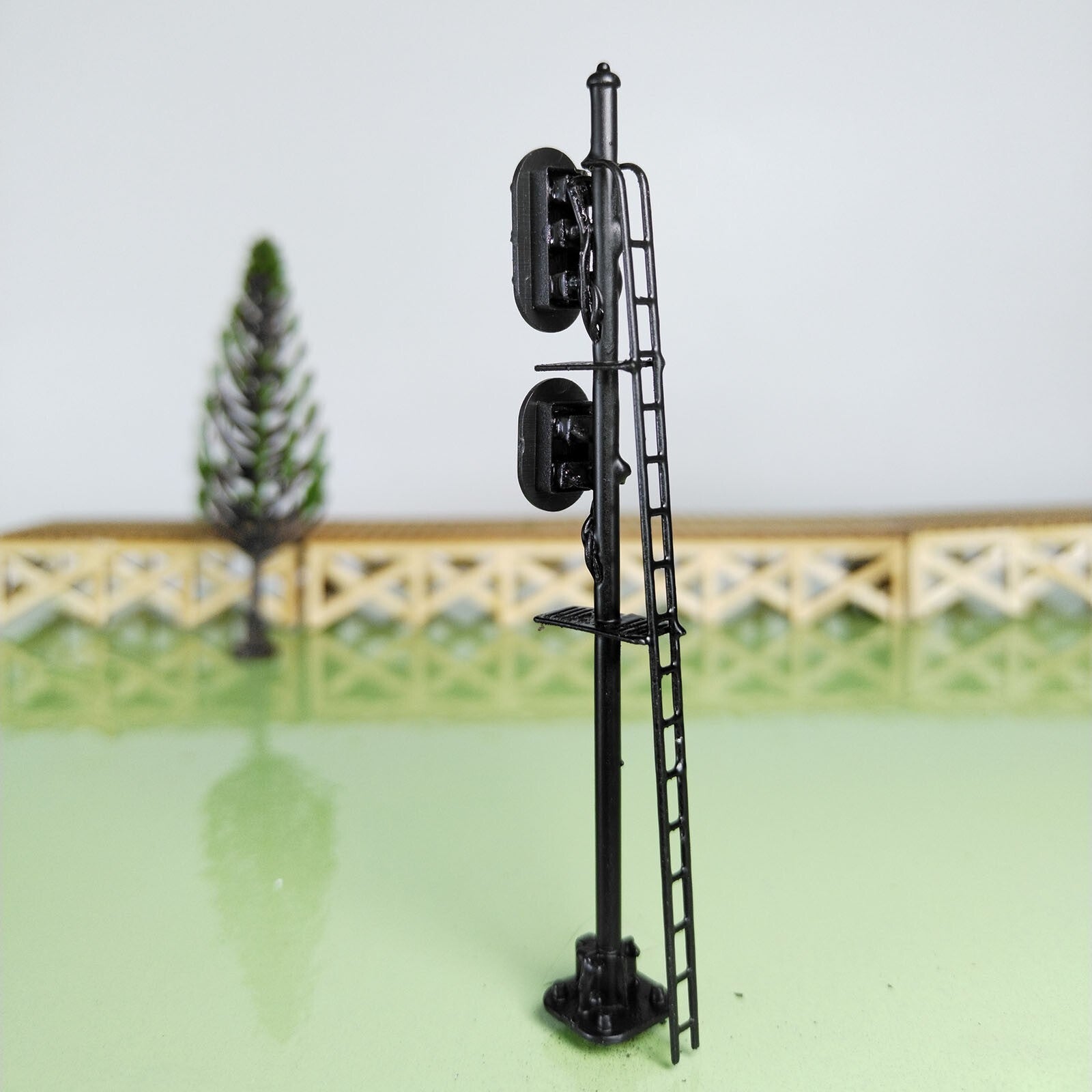 1 x HO scale model railroad 2 heads 2 + 3 aspects block signal LED made #K32SgBK