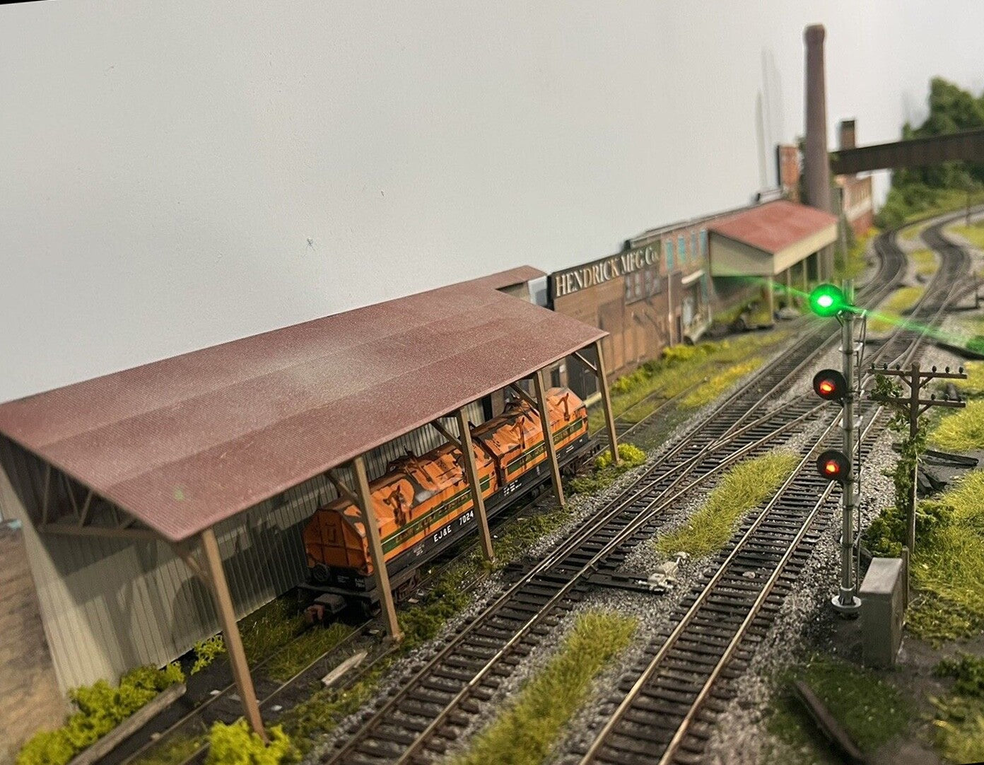 1 x HO scale model railroad 3-colors searchlight signal metal block 3 heads #S13