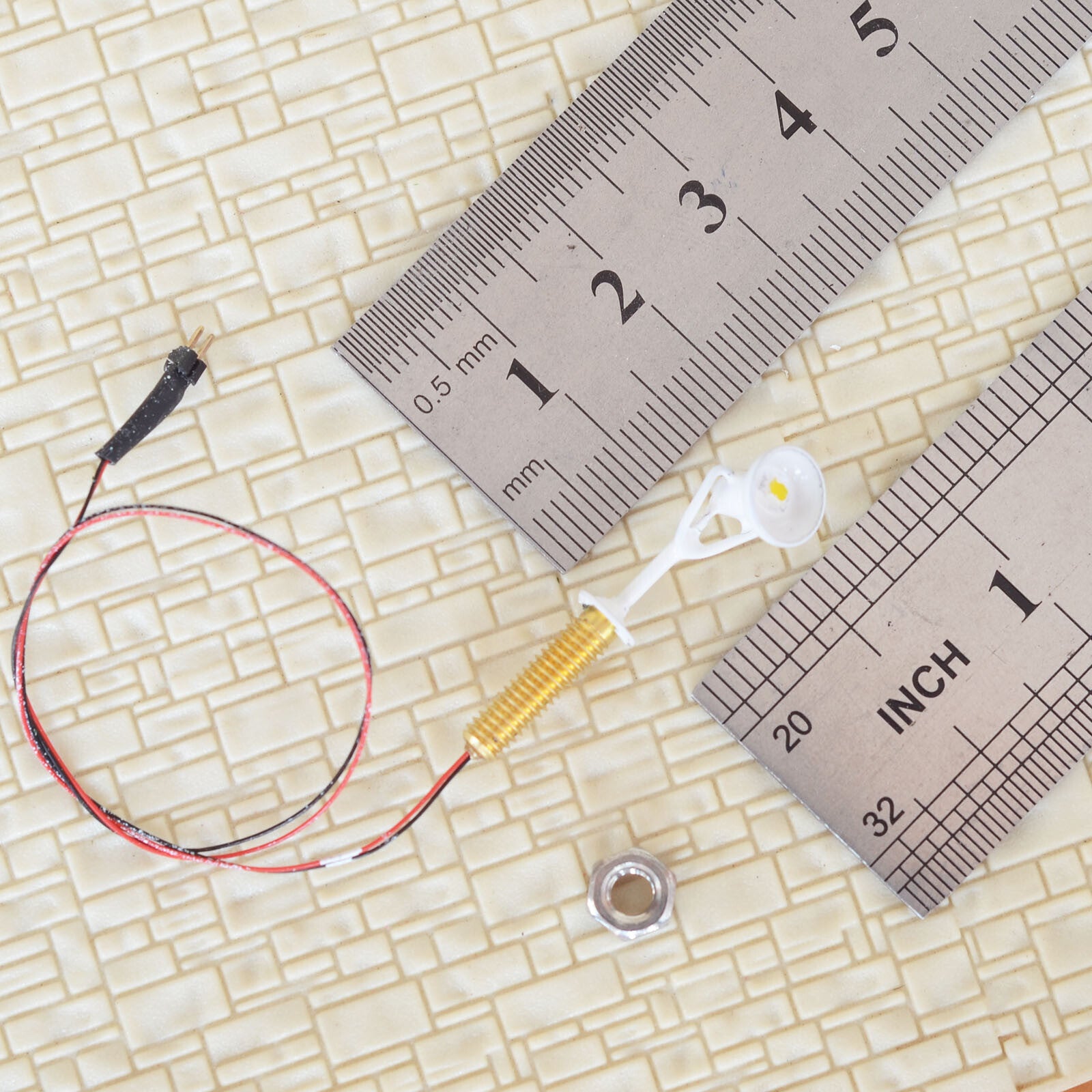 5 x OO / HO scale LED spotlight model limelight projector street Lamp post #6WH