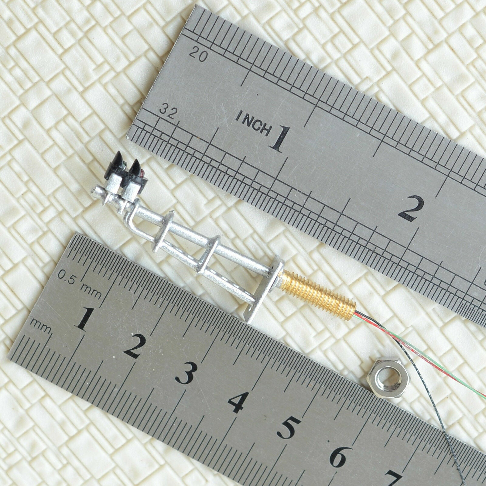 1 x N scale model railroad block signal LED made 2 aspects color light #160S2LS