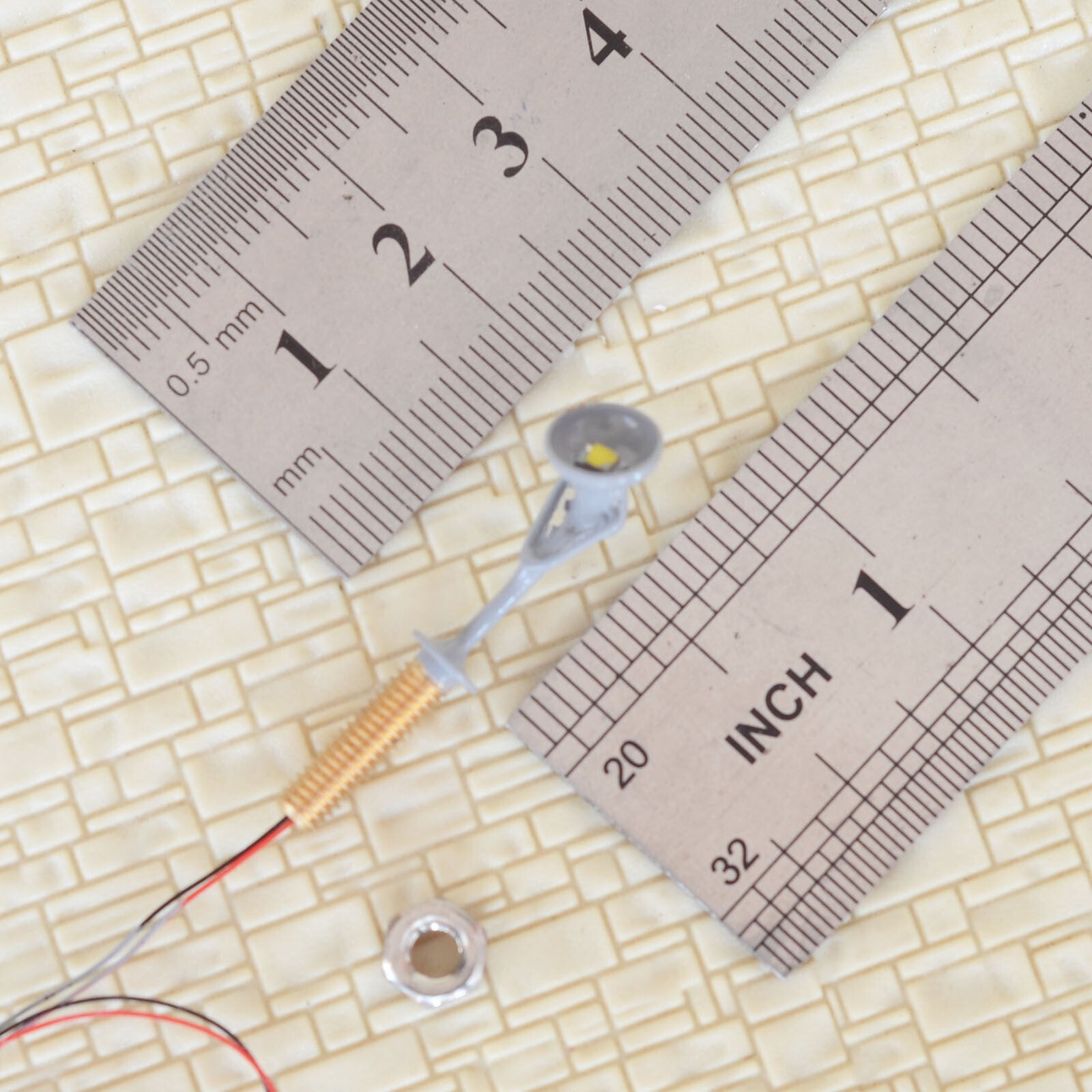 5 x OO / HO scale LED spotlight model limelight projector street Lamp post #6GR