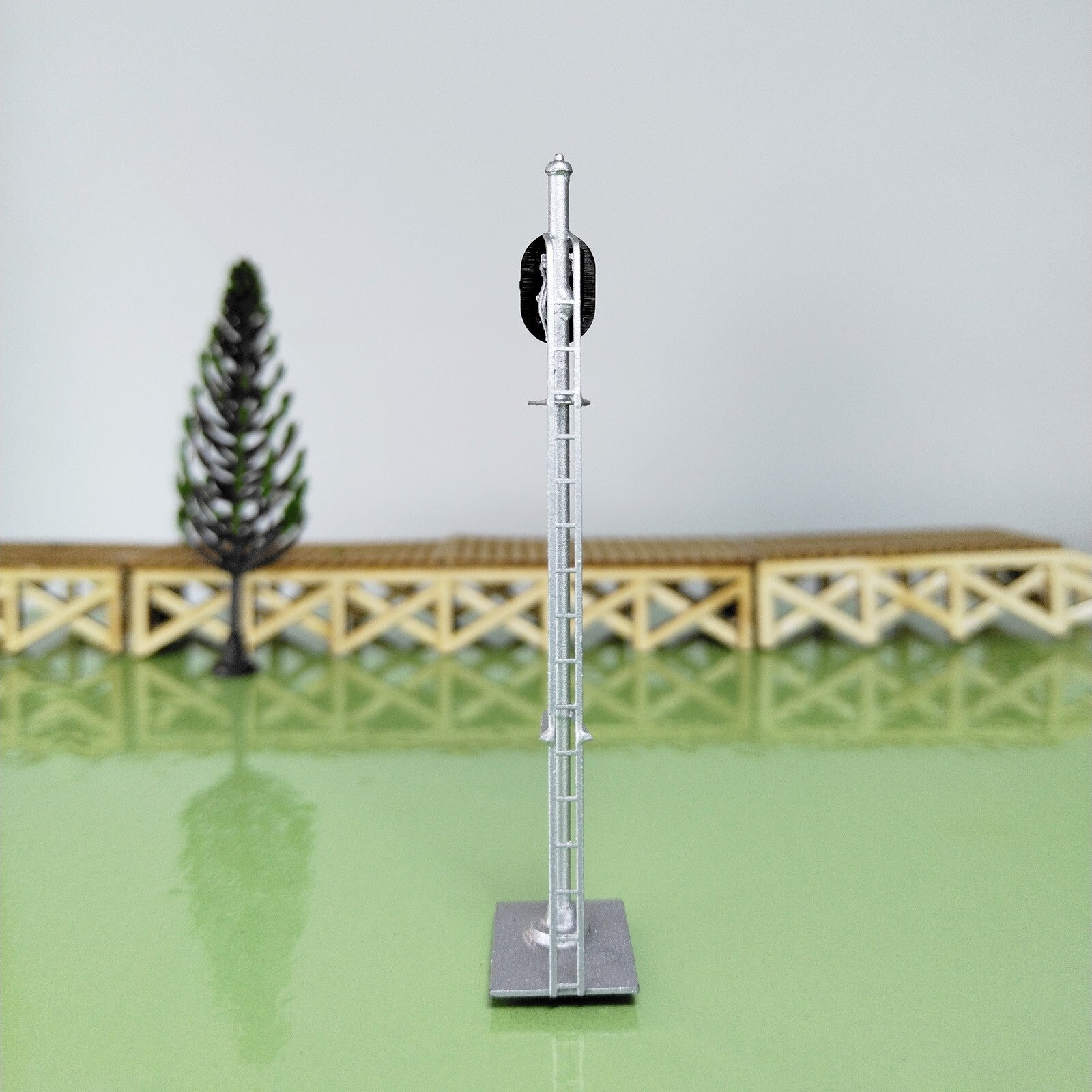 1 x HO scale model railroad 2 aspects block signal LED green/red silver #K02Sr