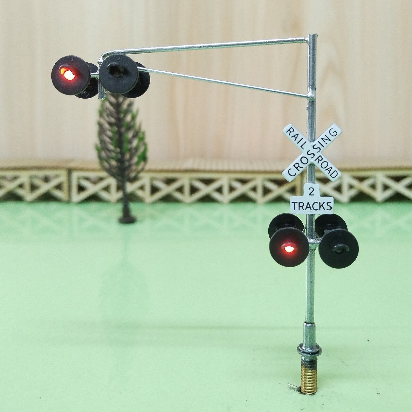 1 x HO scale model railroad cantilever grade crossing signal #C06