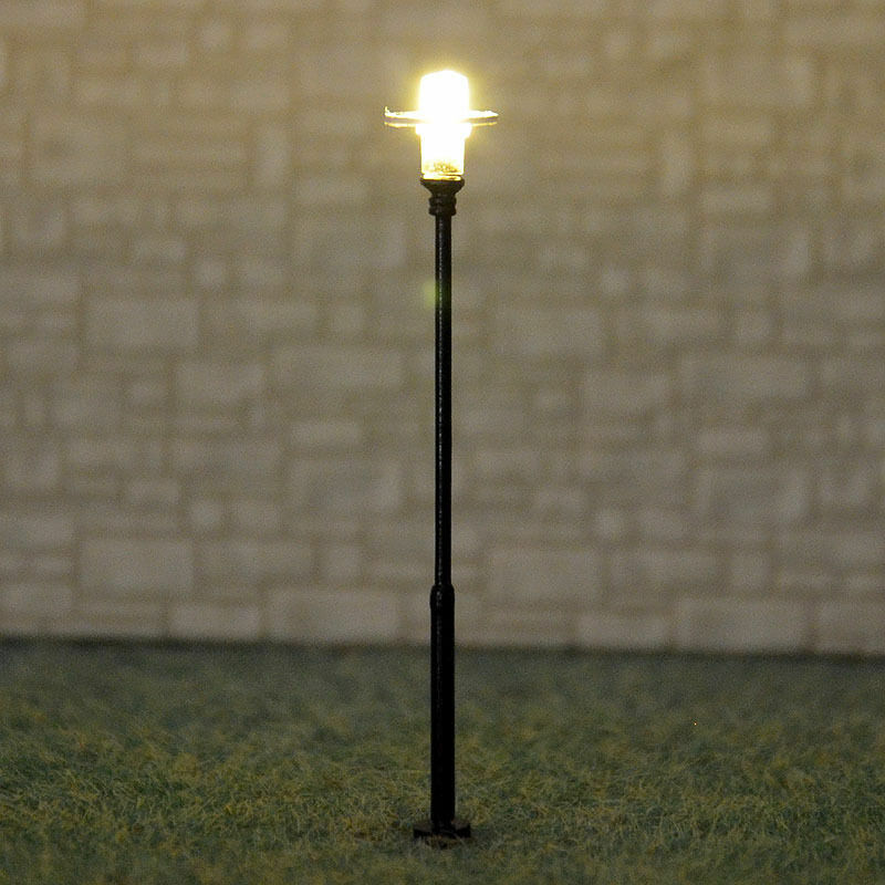 5 x HO scale model railroad antique LED street lights garden lamp posts #Y0105