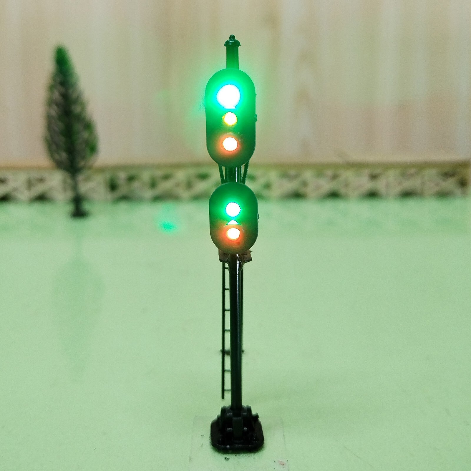 1 x HO scale model railroad 2 heads block signal LED GreenYellowRed light #K32Ky