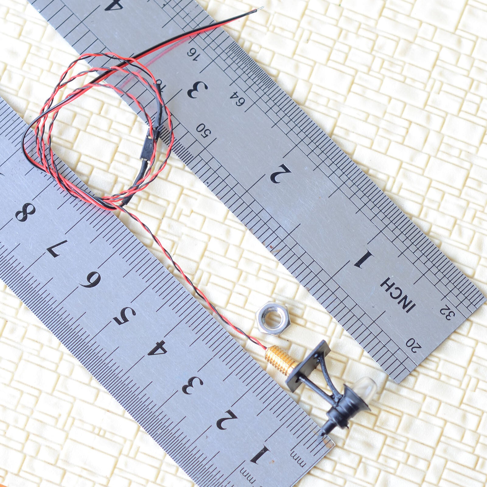 5 x OO / HO antique street bracket light model wall lamp posts LED building #YD3