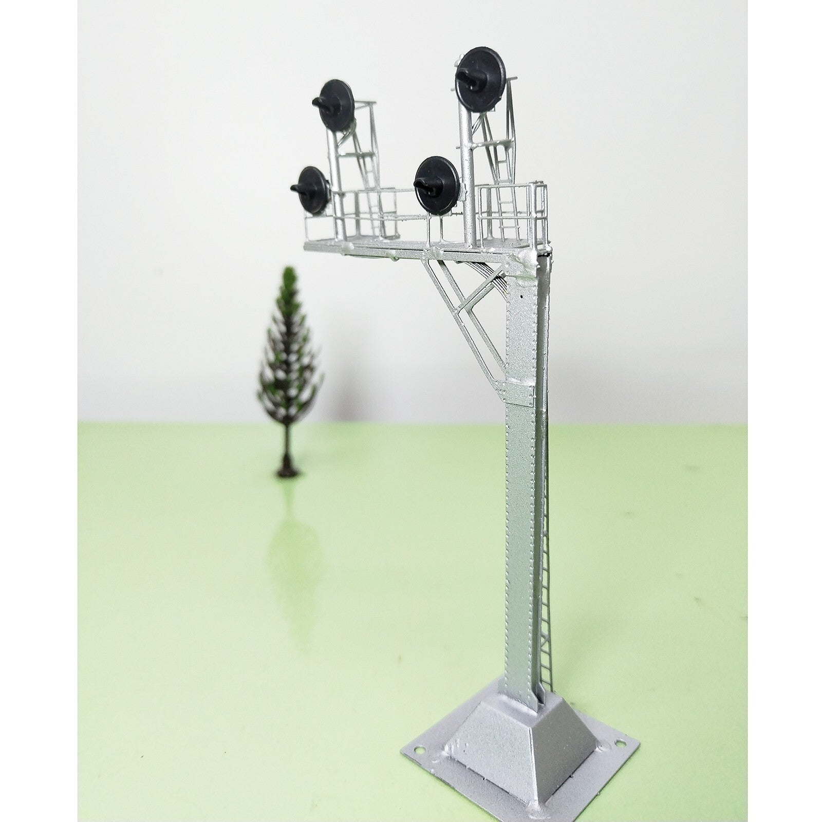 1 x HO scale searchlight cantilever signal tower metal 3-colors 2 tracks #CS22OF