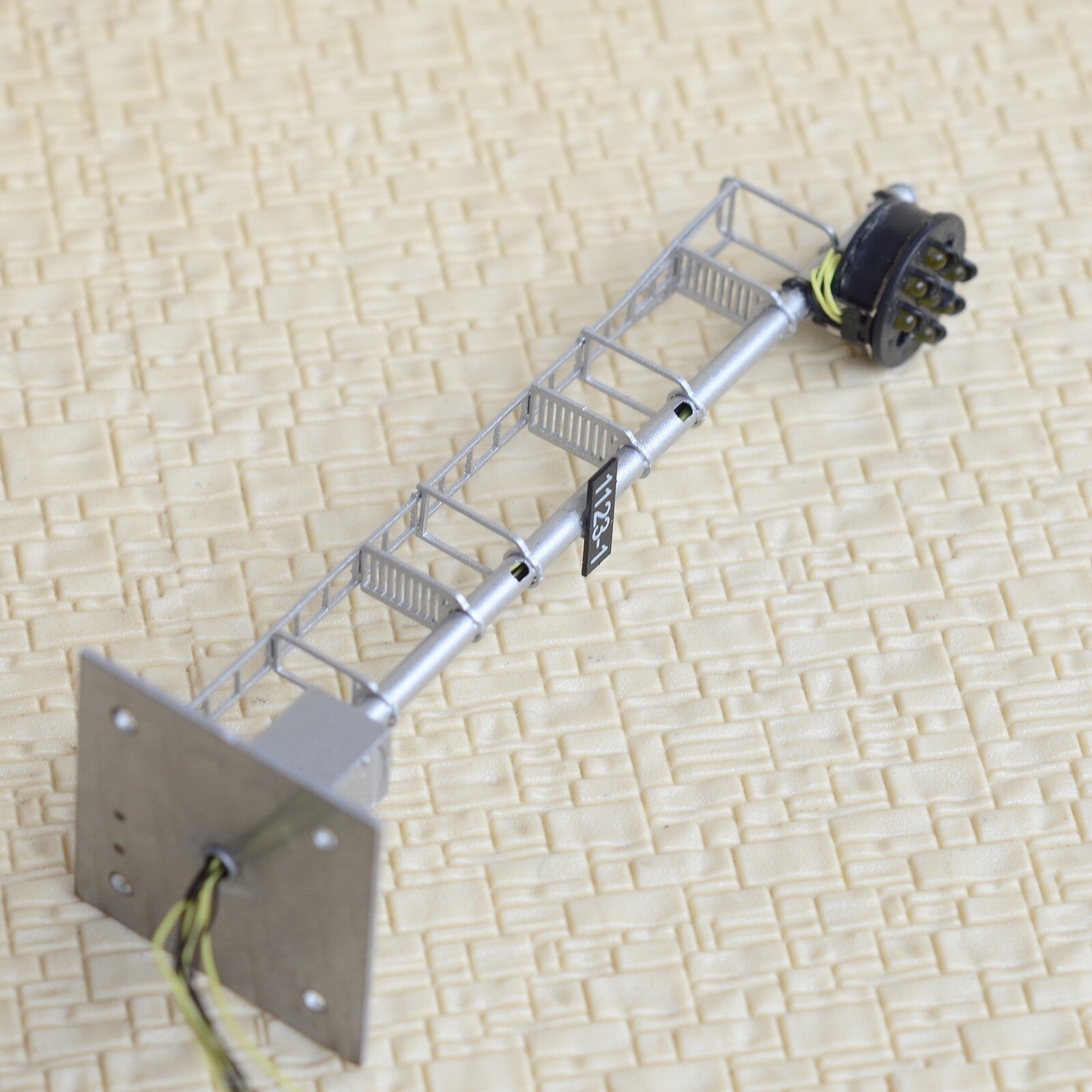 1 x HO scale model railroad CPL signal B&O light 3V LEDs Pennsy signal #DY7