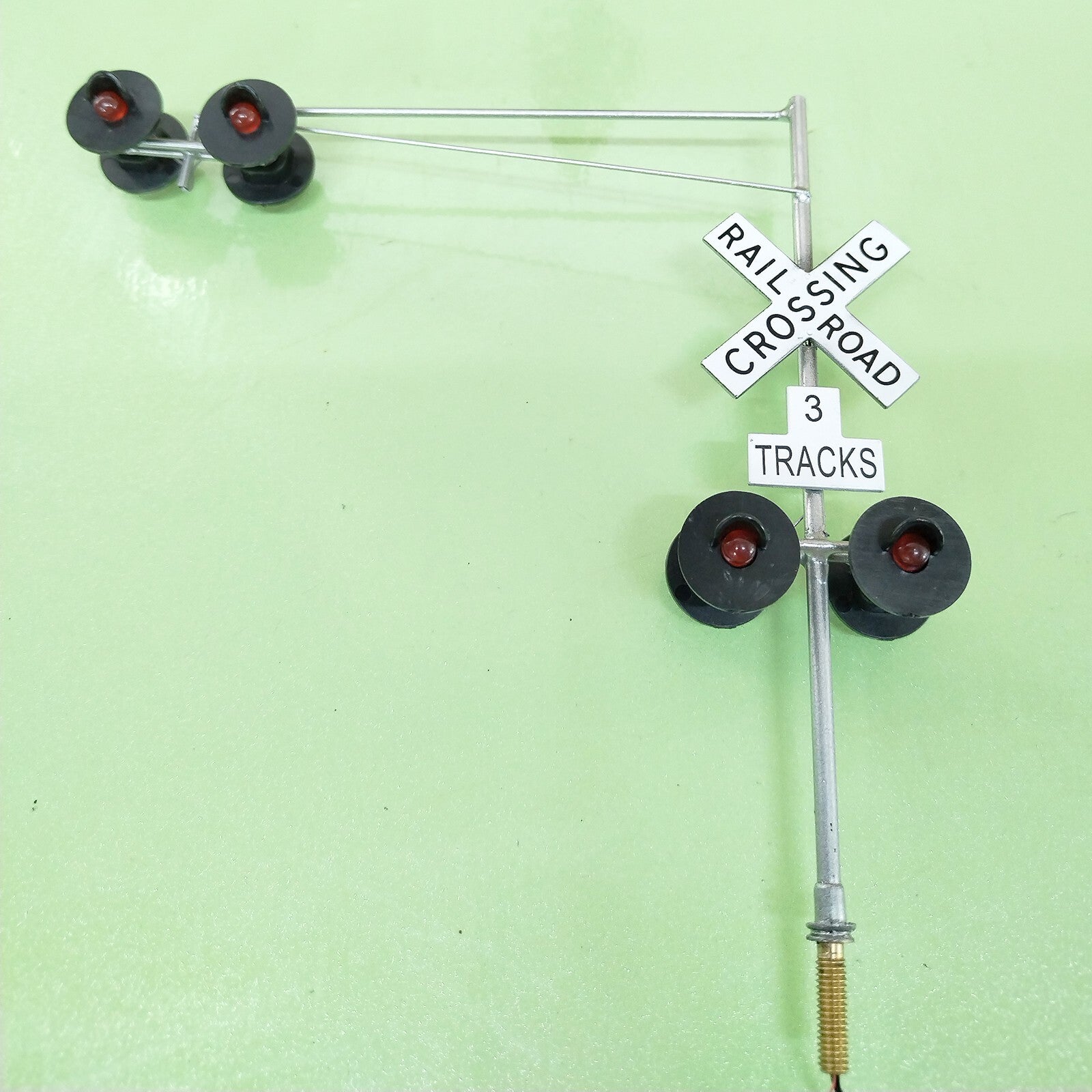 1 x O scale model railroad cantilever grade crossing signal #48C06