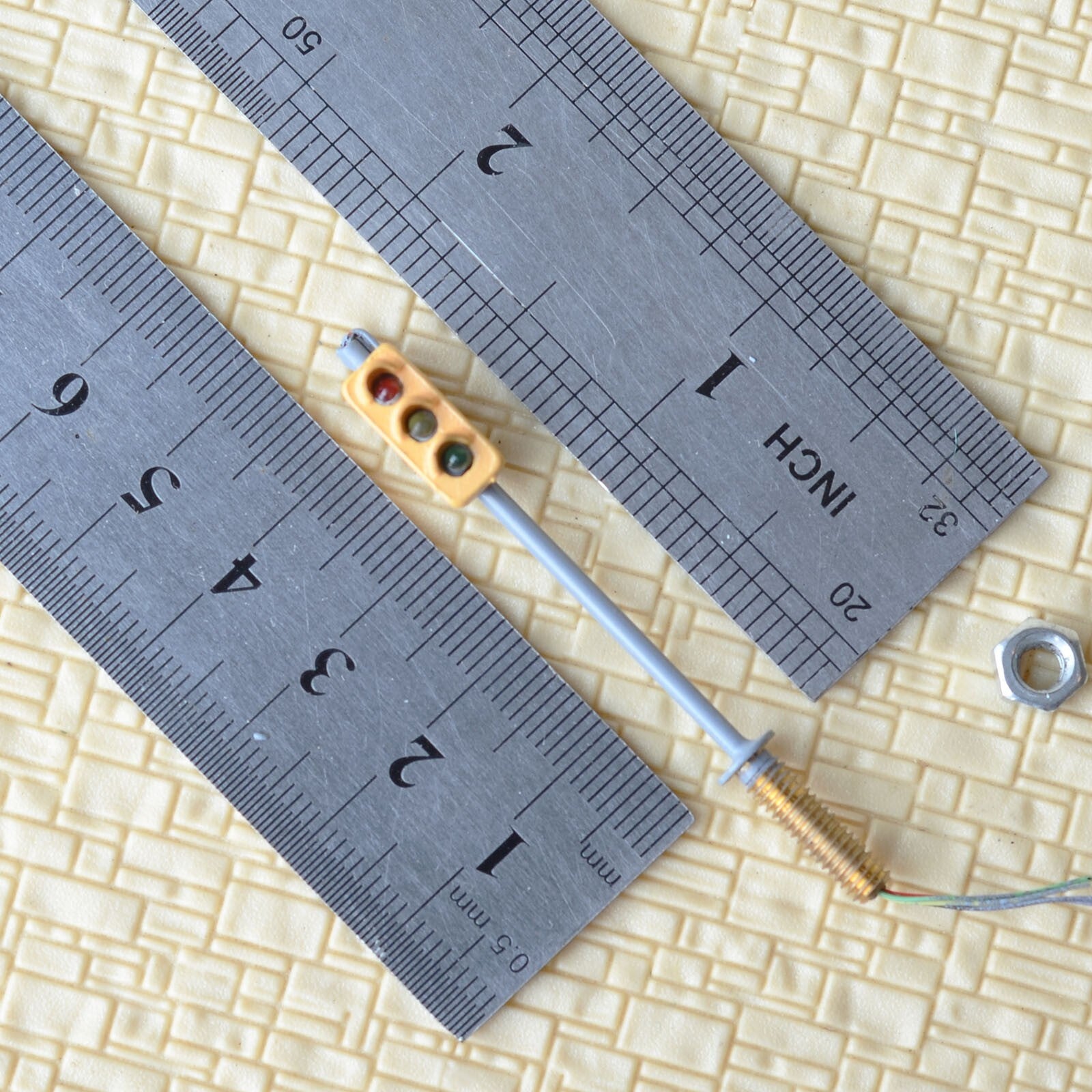 2 x traffic signal light HO OO scale model railroad crossing walk led lamps #OR3