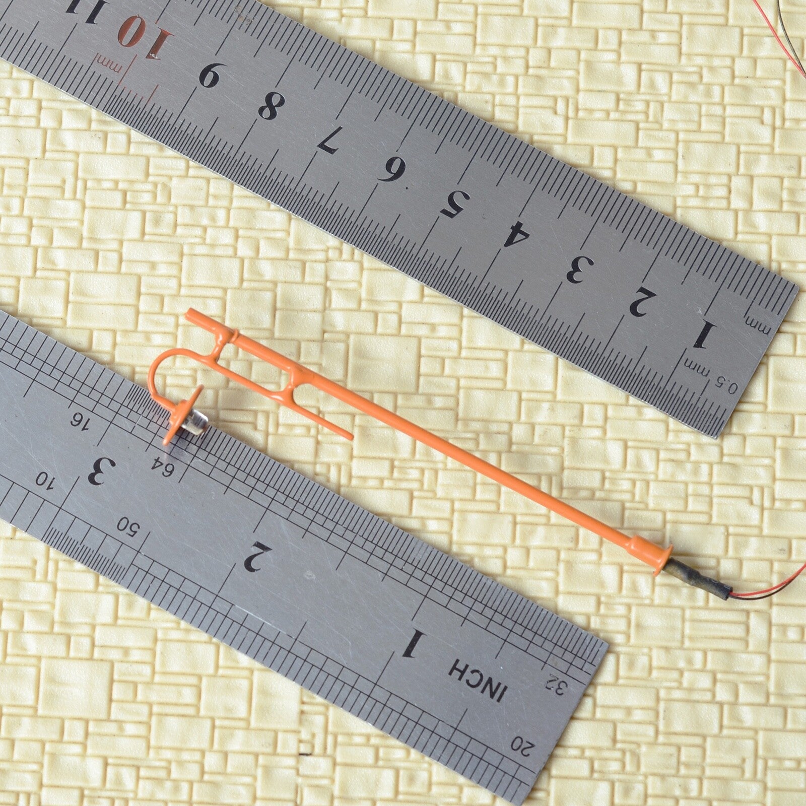 5 x OO / HO Scale street lights model lamp post LED made + 12V resistors #316A