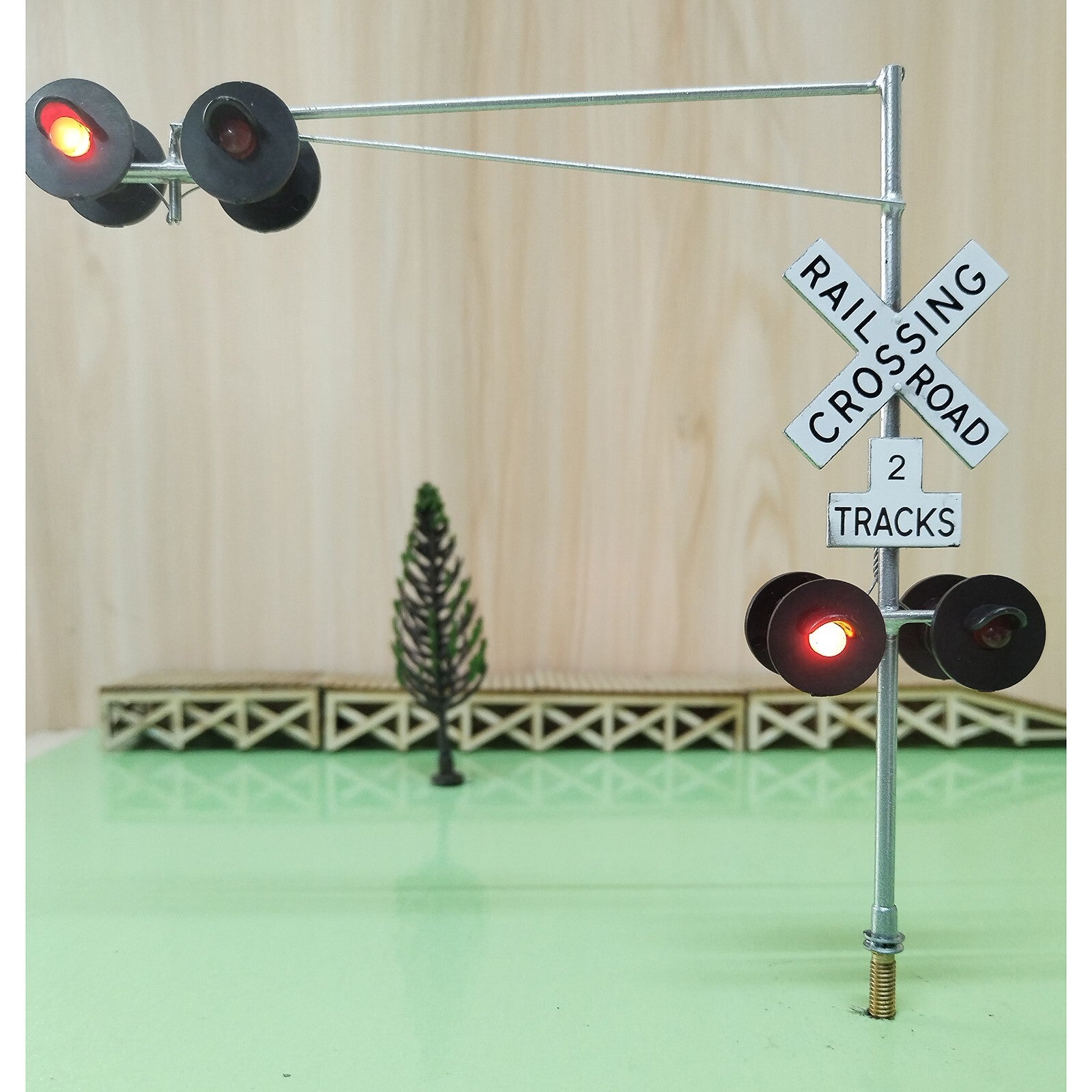 1 x O scale model railroad cantilever grade crossing signal #48C06