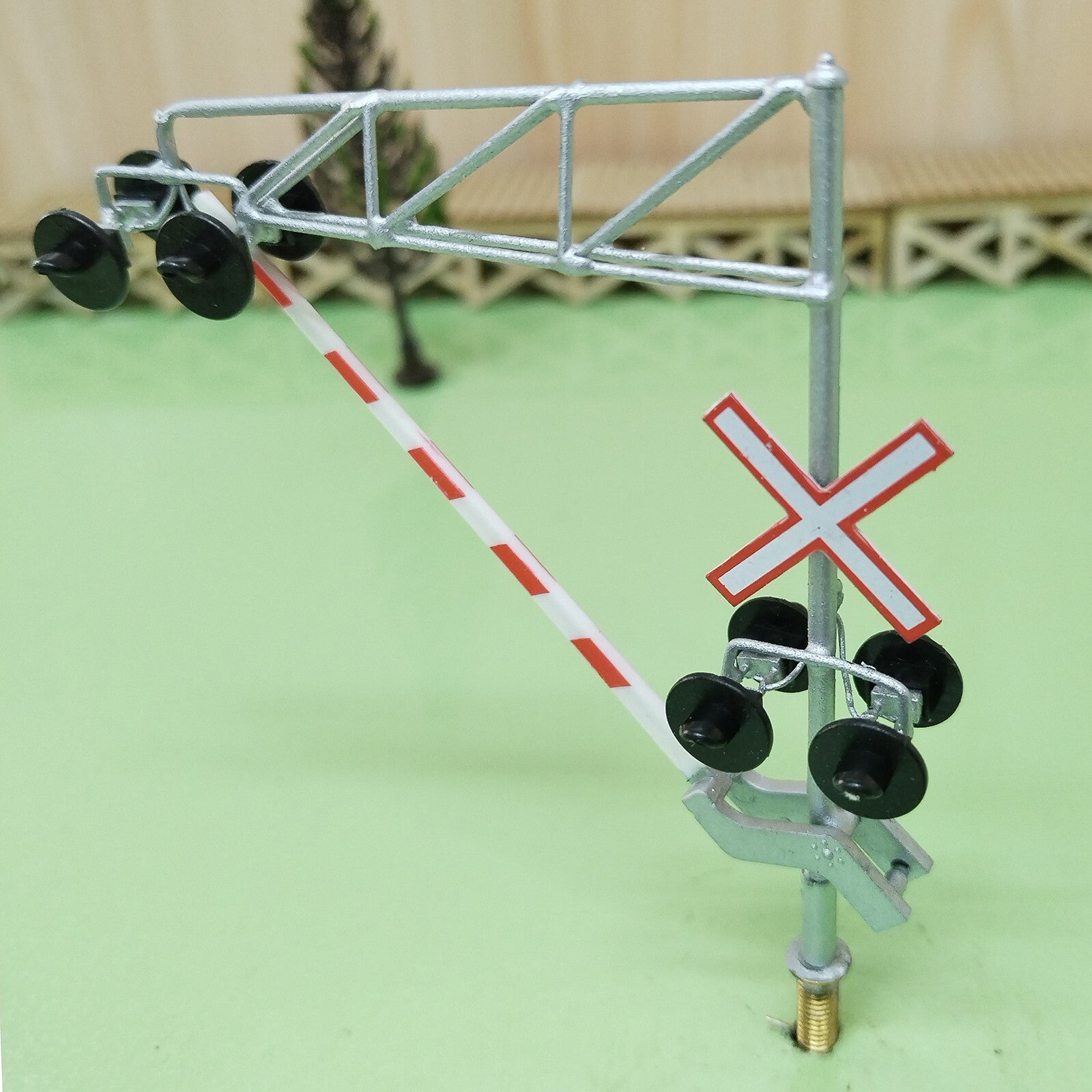 1 x HO scale railroad Canada cantilever grade crossing signal gate stop #CA27DG