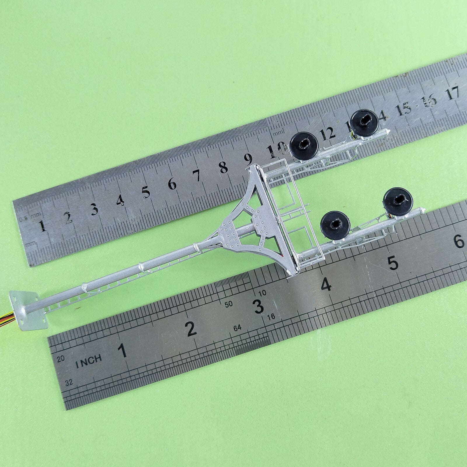 1 x HO scale model tower searchlight signal goalpost bracket 4 faceplate #C4