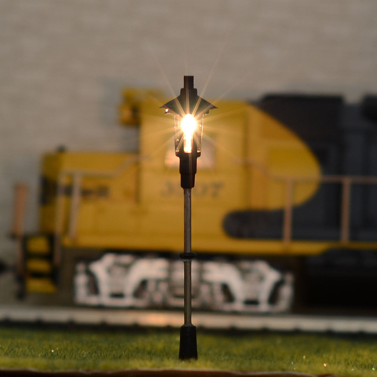 10 x OO / HO Scale Model Train Lamps Railroad Lamp posts antique Street Light R3