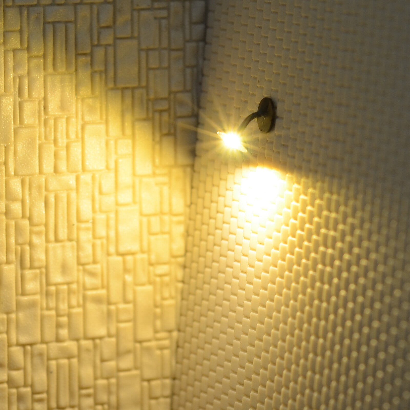 5 x OO / HO scale street bracket light model wall lamp posts LED building #R2WBL