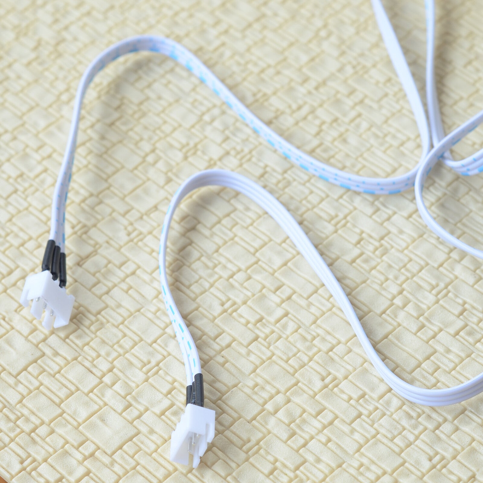 1 x one join two IR sensor split wire connector 1m for block signal controller