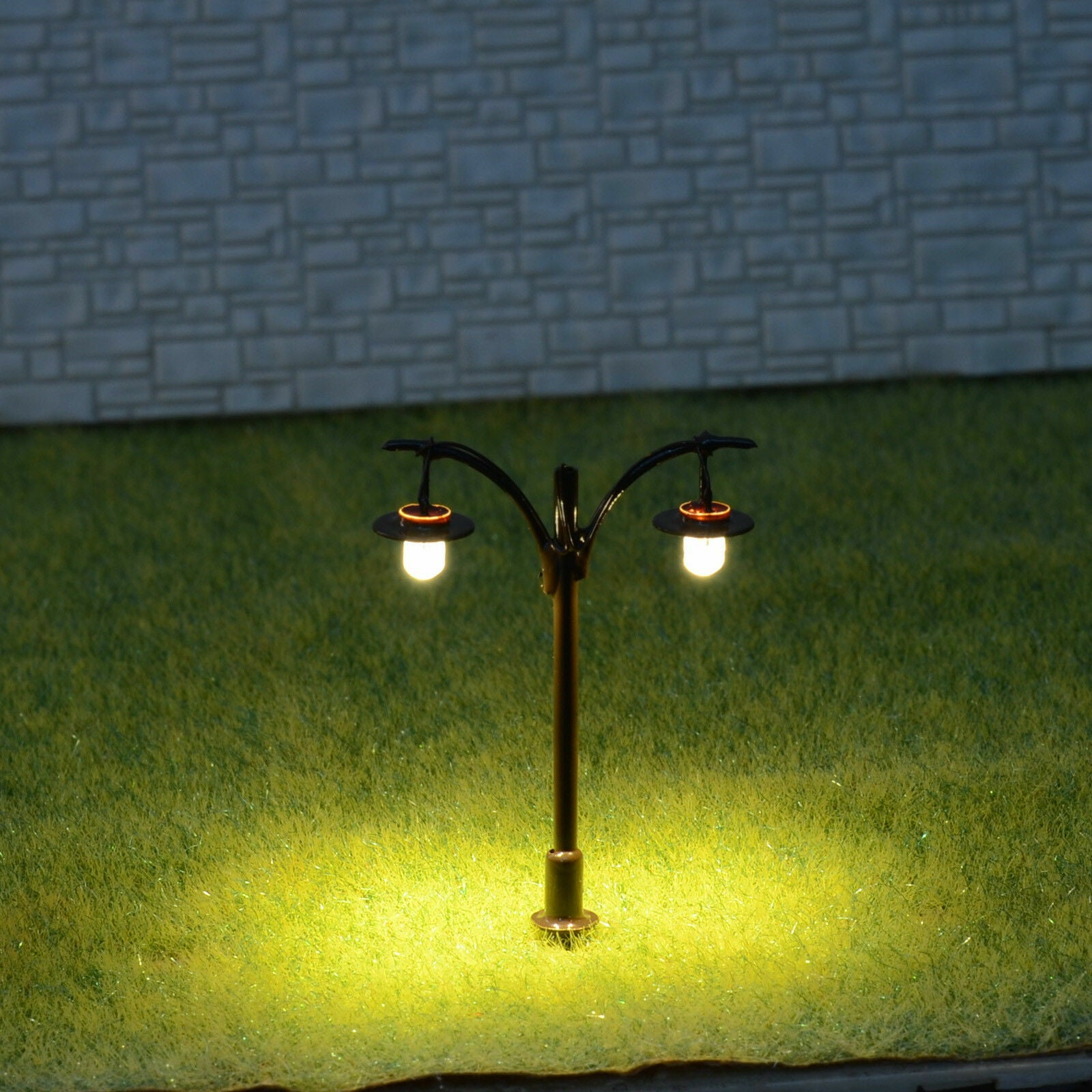 5 x N scale LED lights model train railroad street lamp post + resistors #511NGR