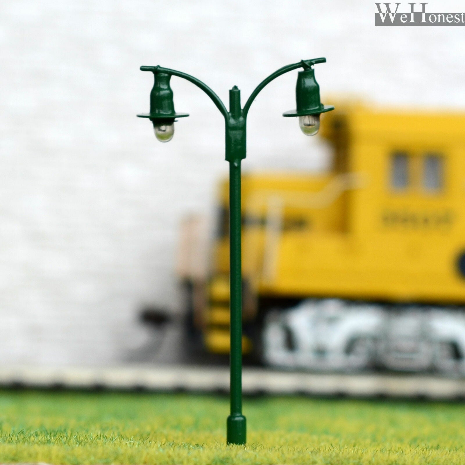 5 x OO / HO scale model train lamp posts 12V bulb street lights path lamp #511BG