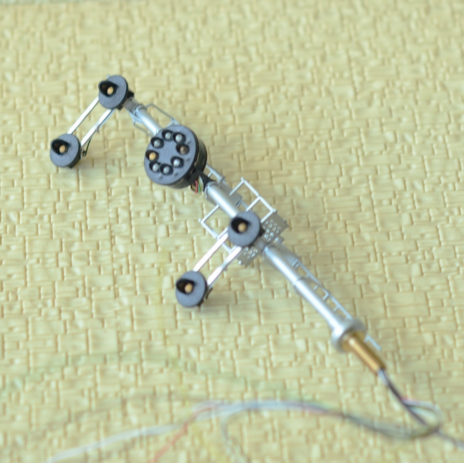 1 x HO scale model railroad CPL signal B&O light 3V LEDs made fine metal #U2L2